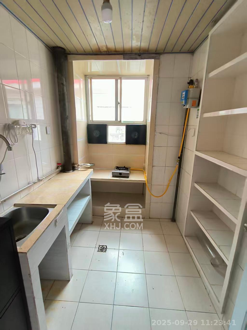 竹园公寓 2室1厅1卫 1800.0元/月 竹园公寓 2室1厅1卫 1800.0元/月室内图