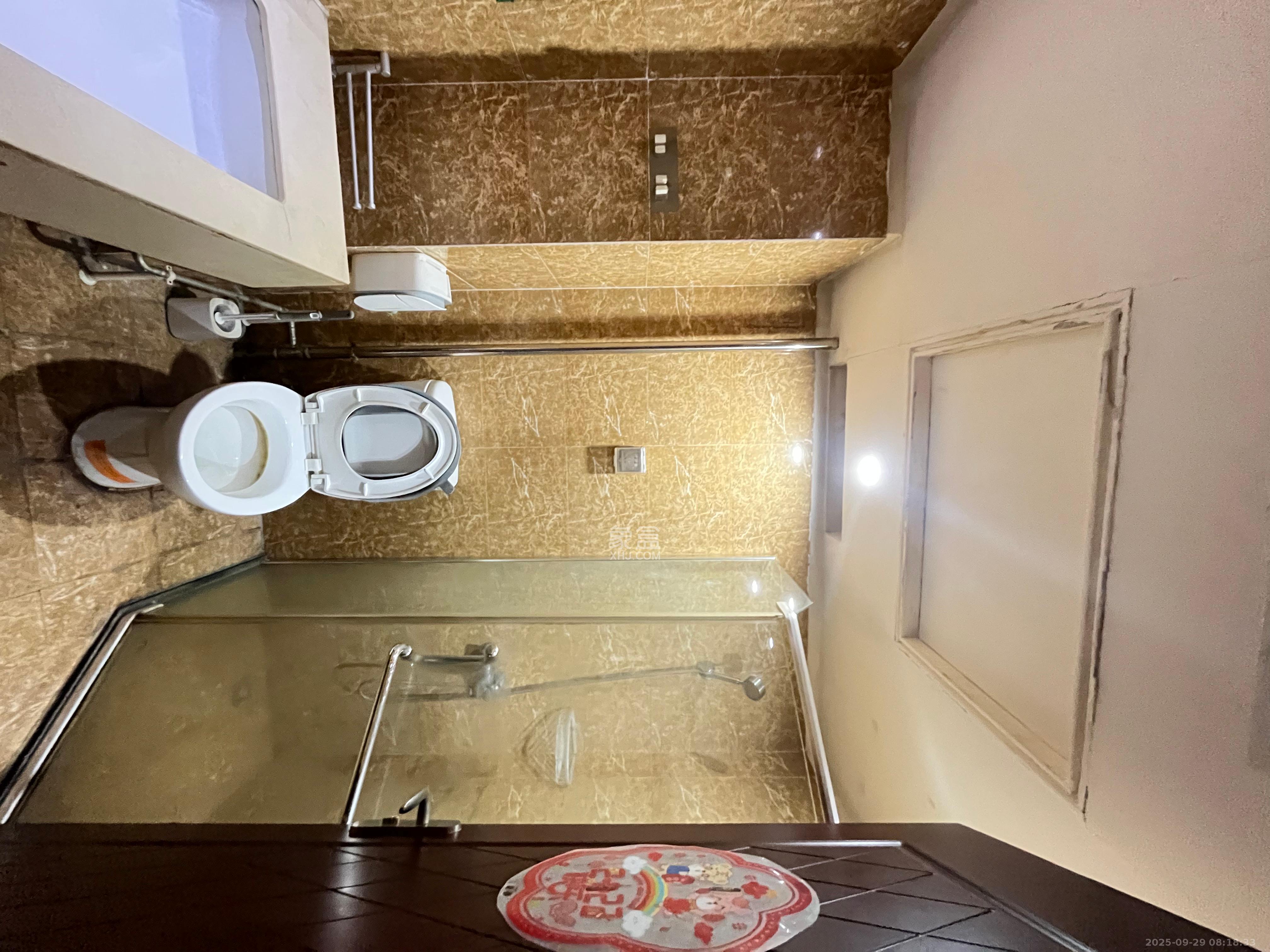 东塘瑞府  1室1厅1卫    1600.0元/月室内图