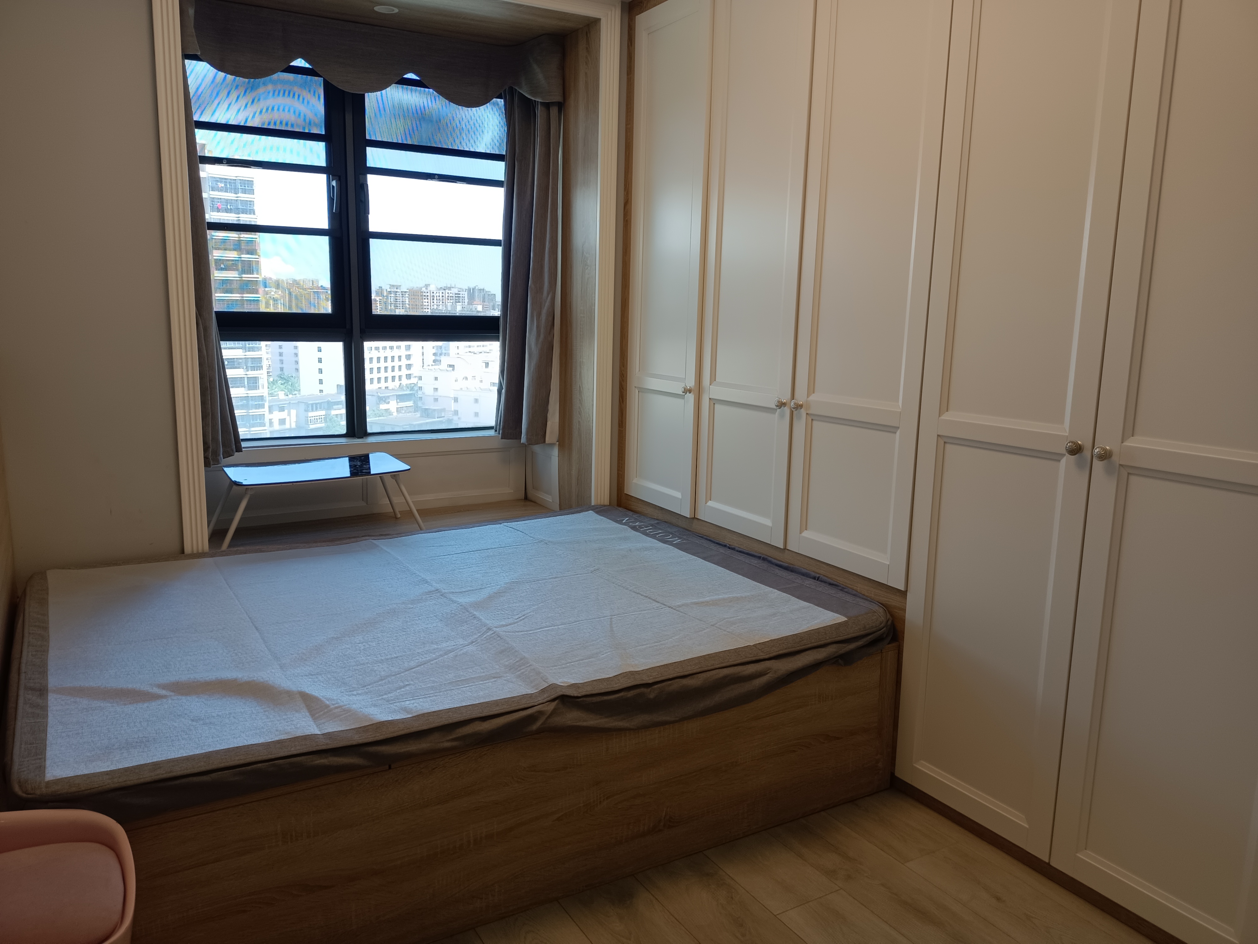 国兴城（A区）  3室2厅2卫    6500.0元/月室内图