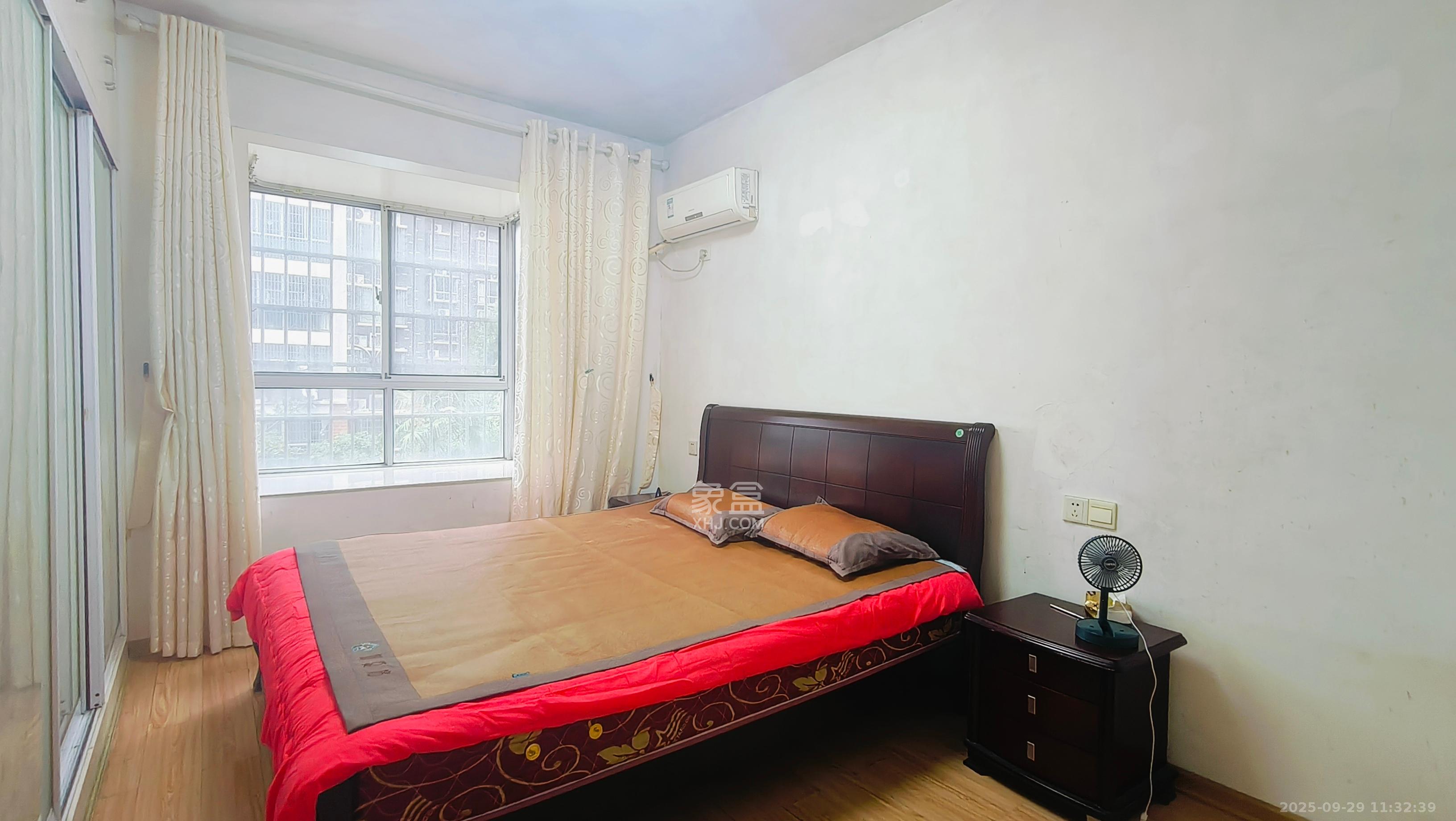 湘楚家园 2室2厅1卫 1300.0元/月 湘楚家园 2室2厅1卫 1300.0元/月室内图