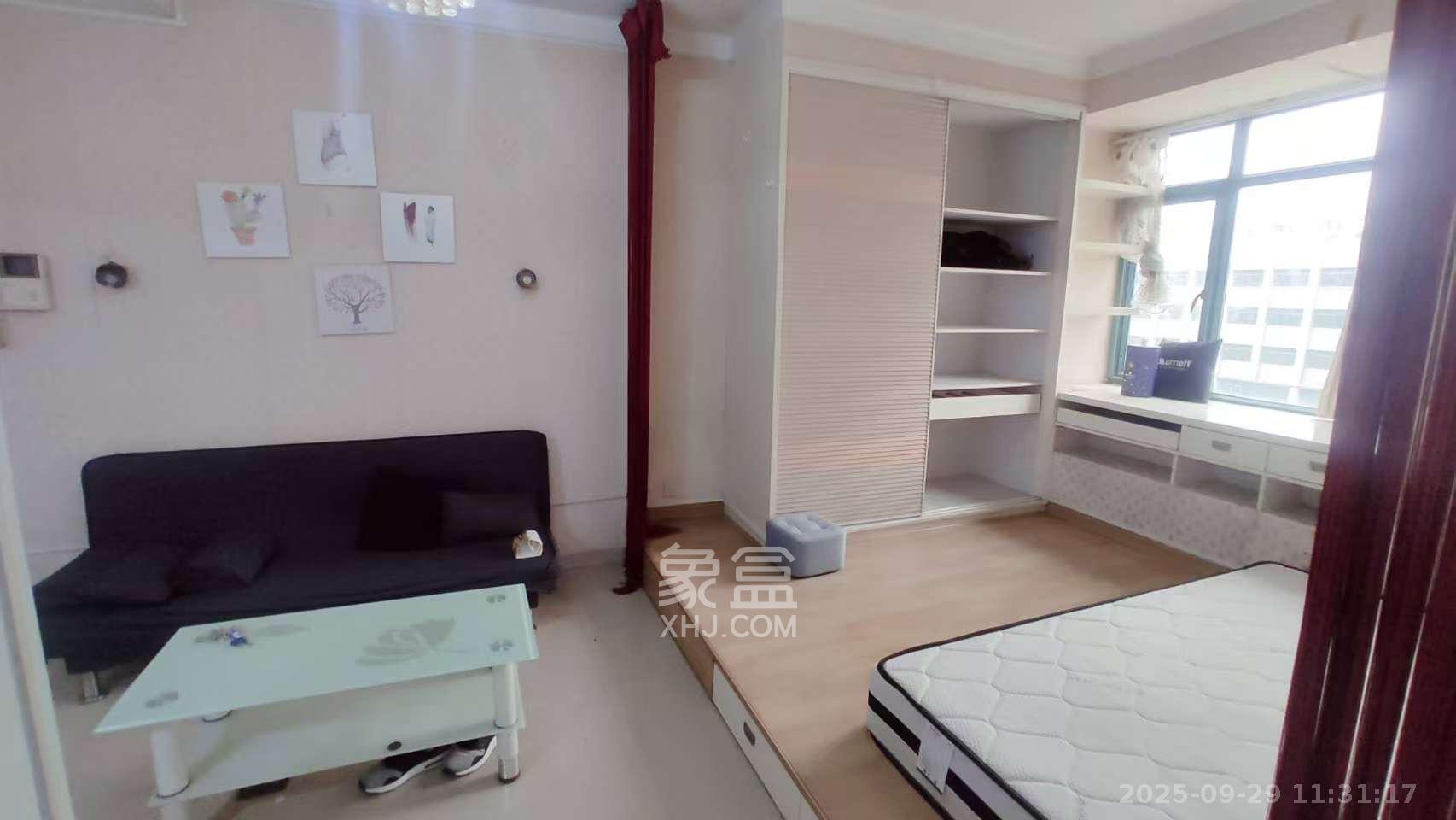 中江国际花城 1室1厅1卫 1350.0元/月 中江国际花城 1室1厅1卫 1350.0元/月室内图