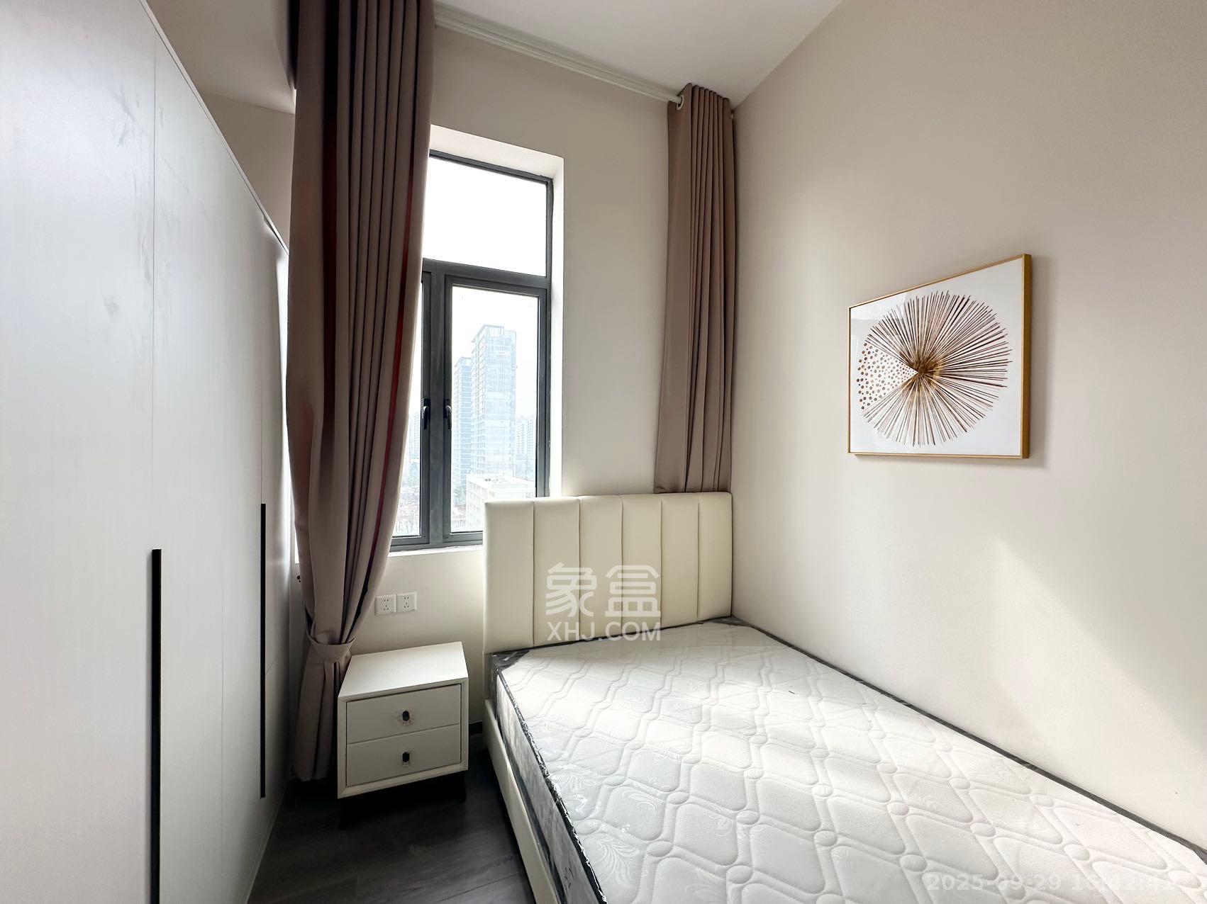 诺德滨江逸园（中铁逸园）  1室1厅1卫    2800.0元/月室内图