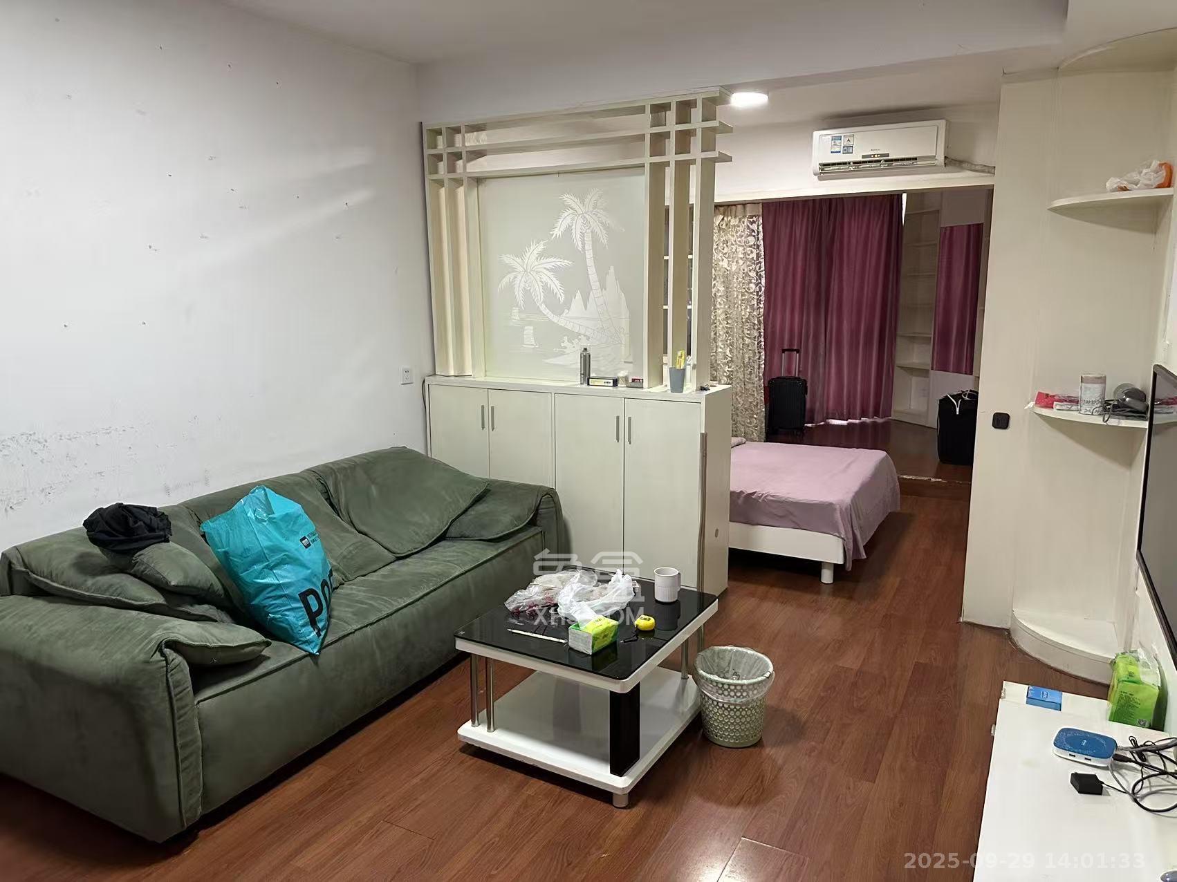 少帅府 1室1厅1卫 1980.0元/月 少帅府 1室1厅1卫 1980.0元/月室内图