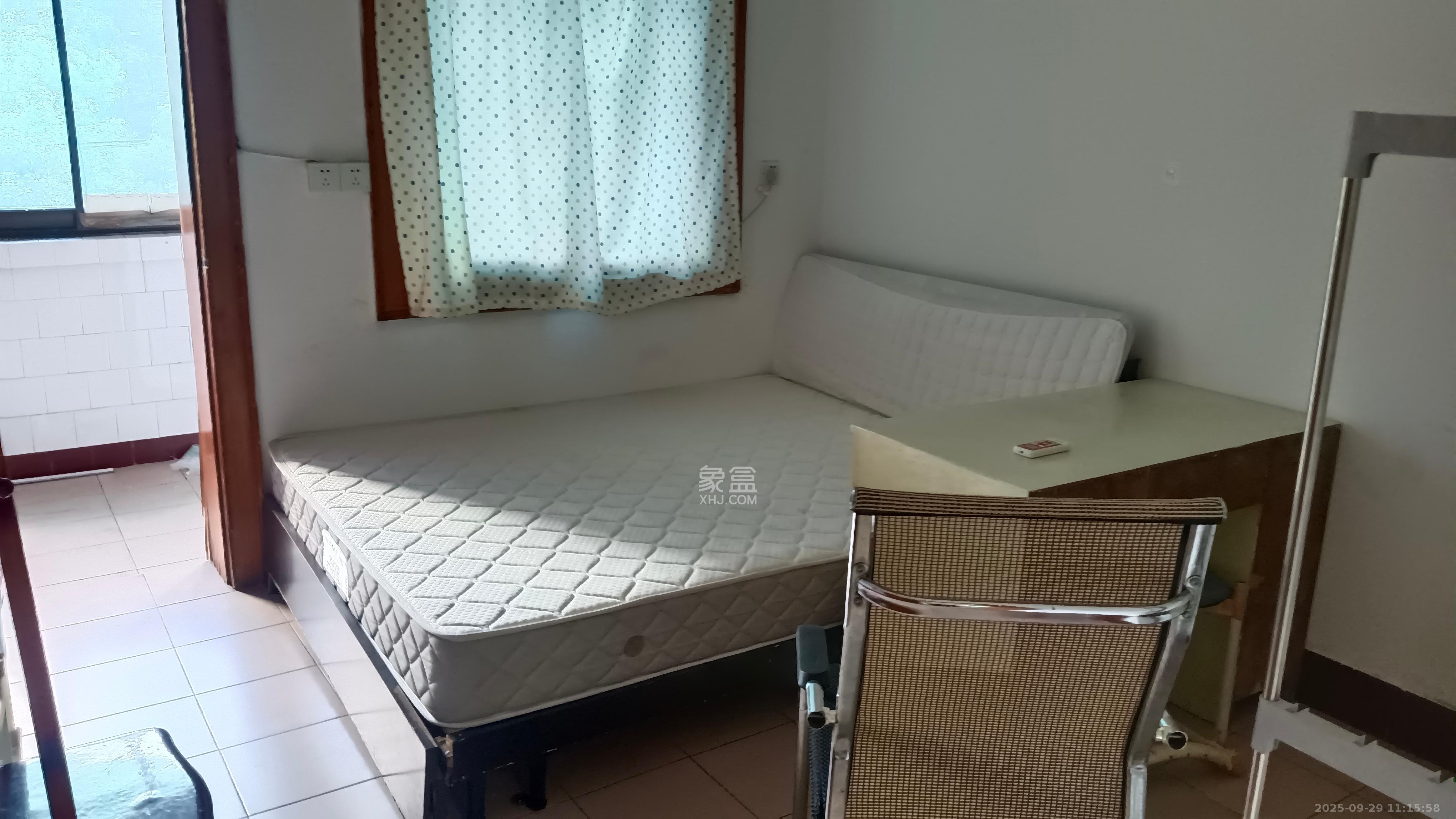 茶园坡社区(原王家冲社区) 1室0厅0卫 1200.0元/月 茶园坡社区(原王家冲社区) 1室0厅0卫 1200.0元/月室内图