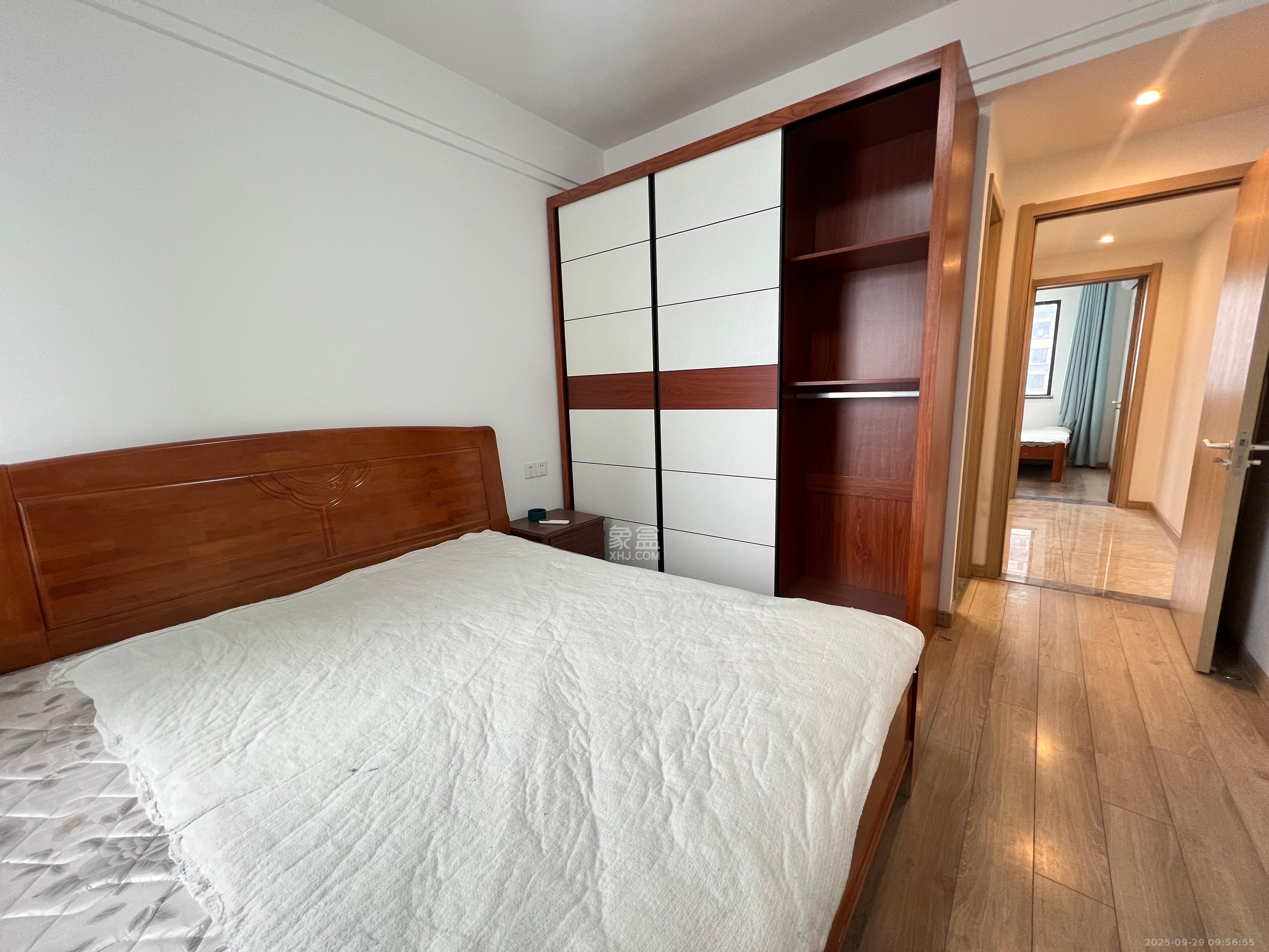 君合新城玺樾 4室2厅2卫 2700.0元/月 君合新城玺樾 4室2厅2卫 2700.0元/月室内图