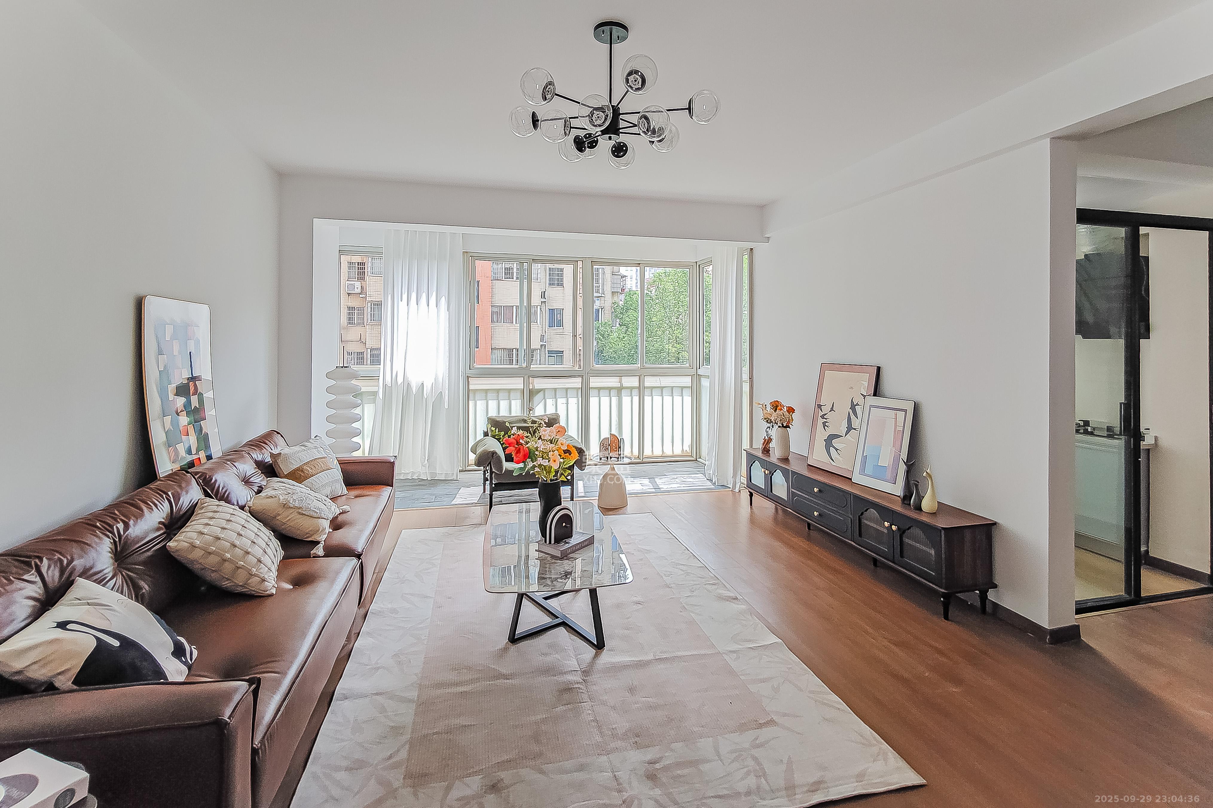 都市春天  2室1厅1卫    78.8万 都市春天  2室1厅1卫    78.8万