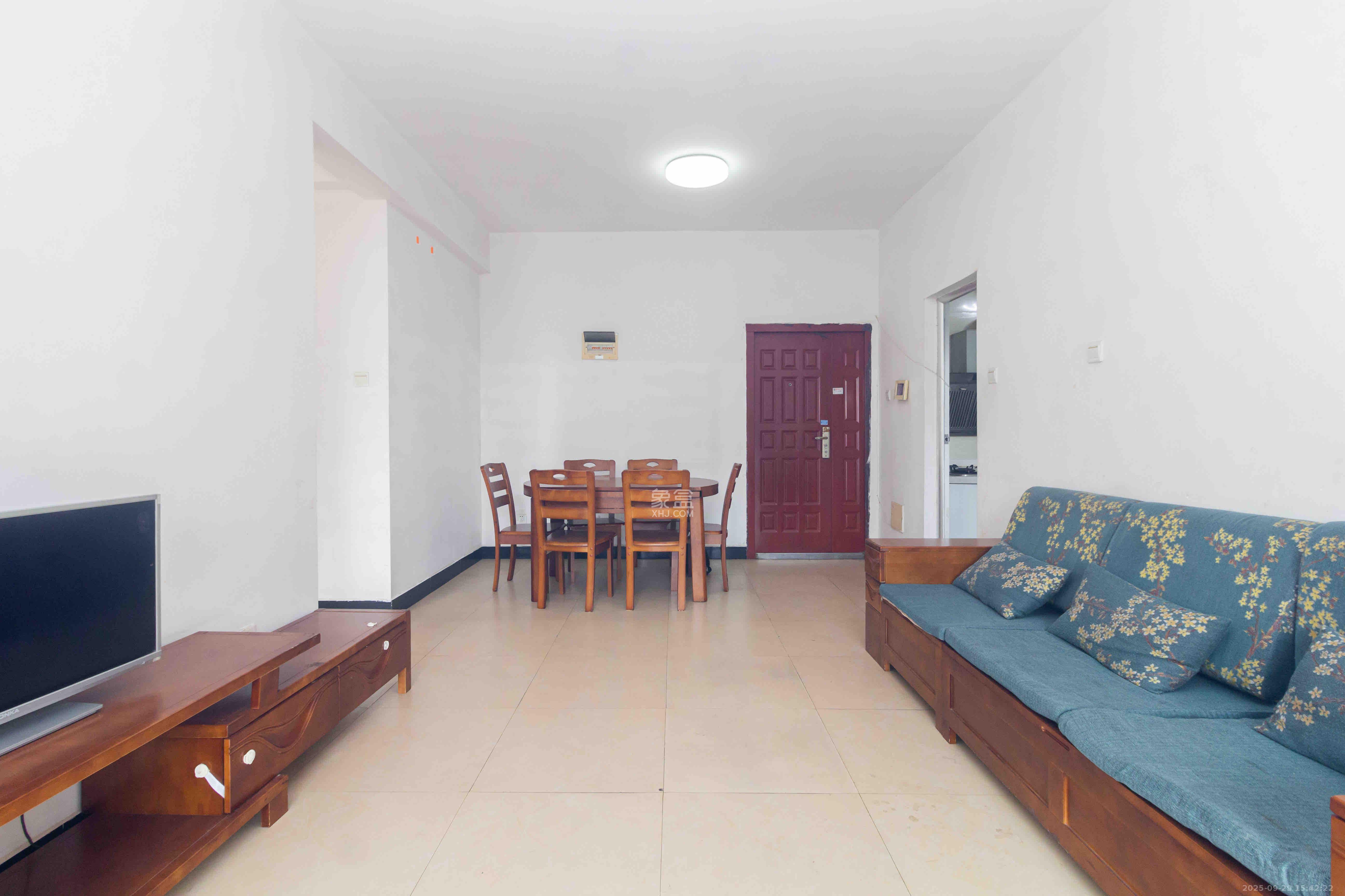 辉煌国际城一期 2室1厅1卫 1700.0元/月 辉煌国际城一期 2室1厅1卫 1700.0元/月室内图