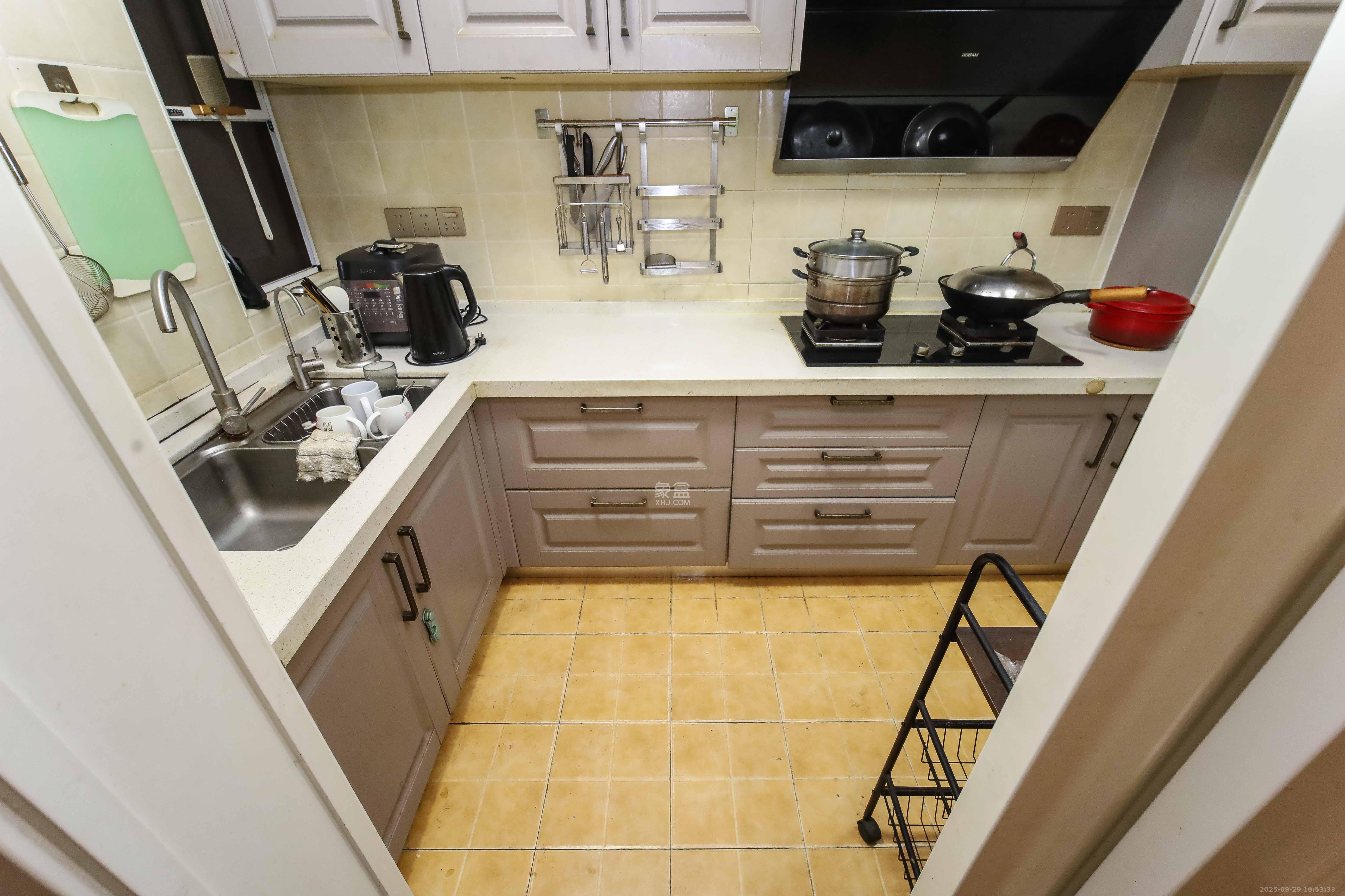 金地格林公馆 3室2厅1卫 89.8万 金地格林公馆 3室2厅1卫 89.8万厨房