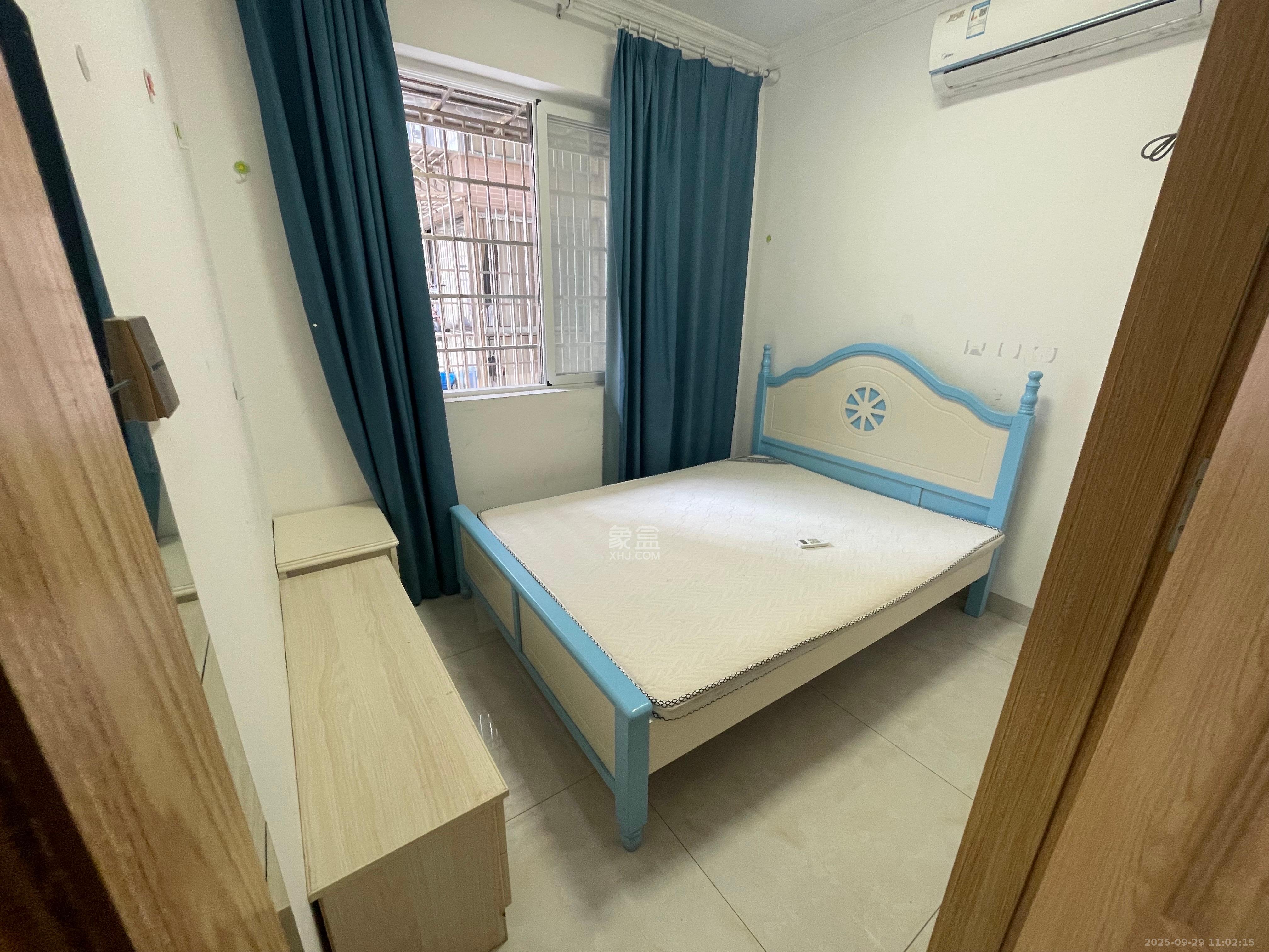 星城新宇桃花苑 1室1厅1卫 1200.0元/月 星城新宇桃花苑 1室1厅1卫 1200.0元/月室内图