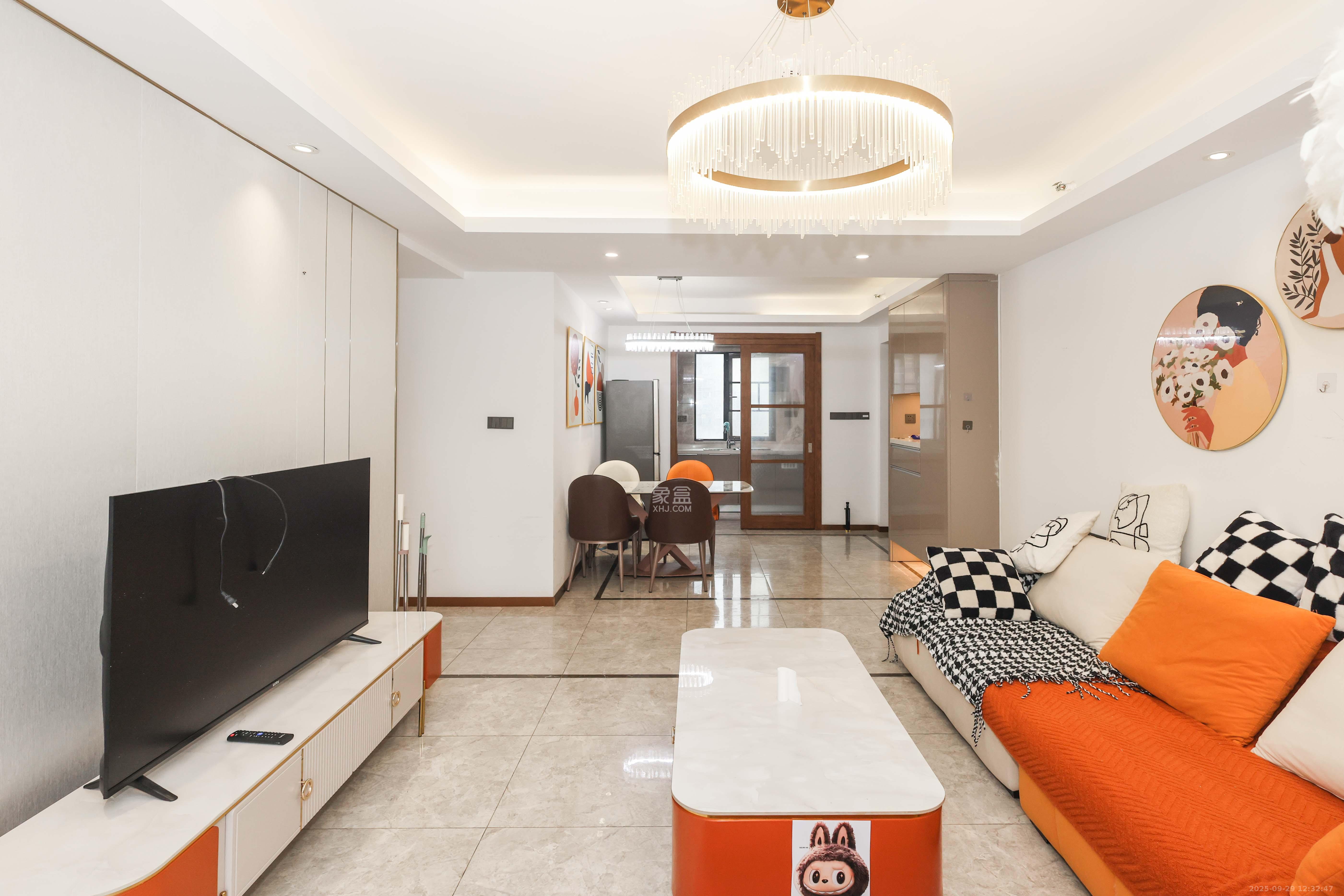 梅溪悦章 4室2厅2卫 139.0万 梅溪悦章 4室2厅2卫 139.0万客厅