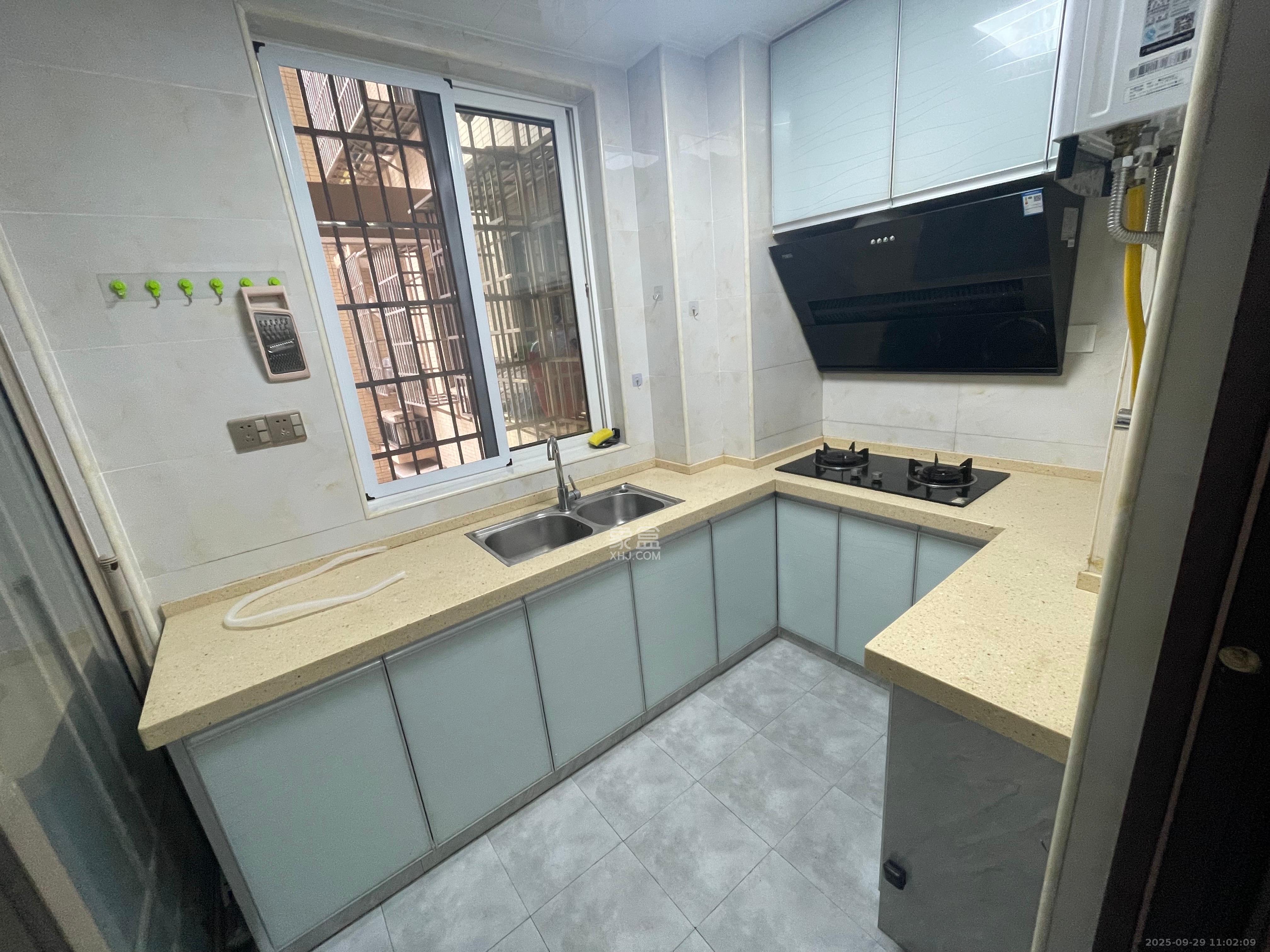 星城新宇桃花苑 1室1厅1卫 1200.0元/月 星城新宇桃花苑 1室1厅1卫 1200.0元/月室内图