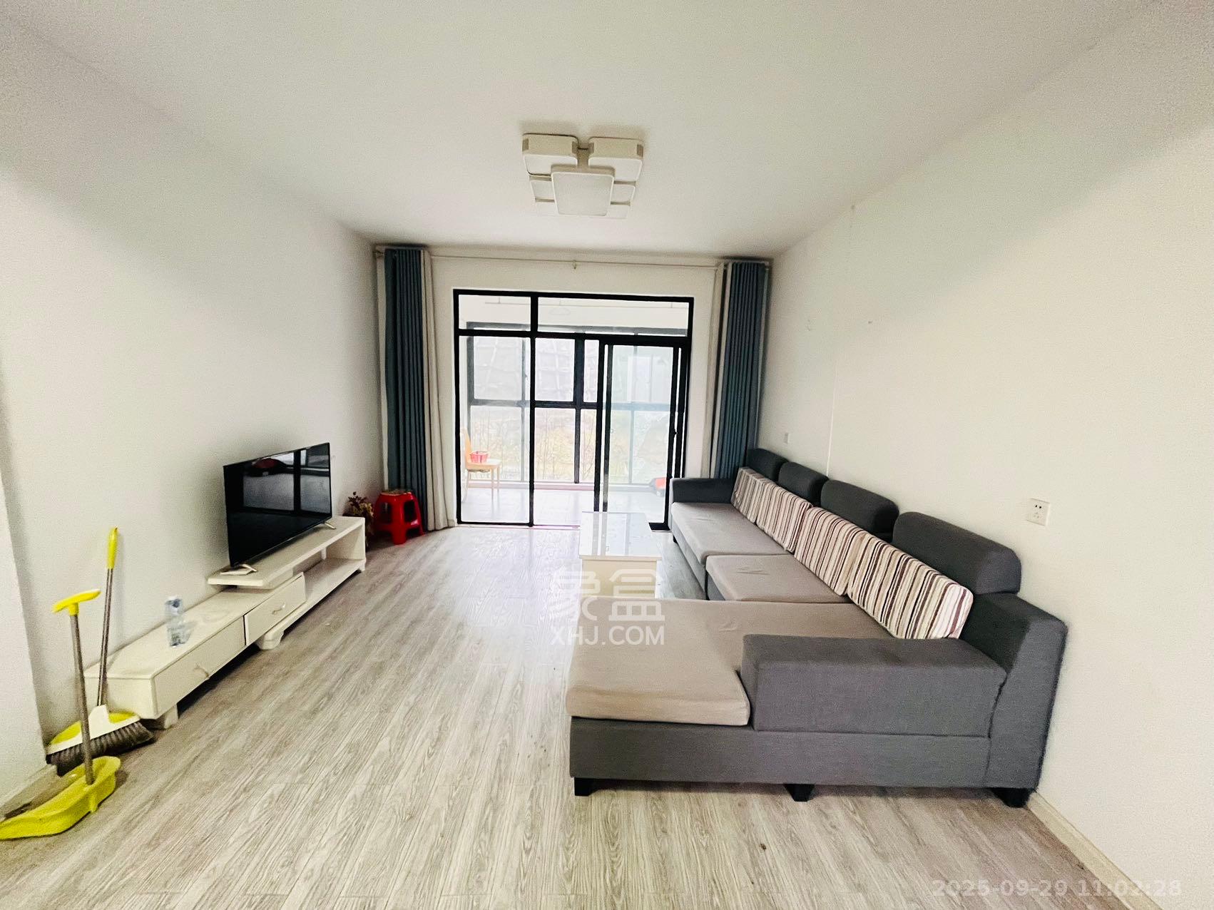 优山美地 3室2厅2卫 2600.0元/月 优山美地 3室2厅2卫 2600.0元/月室内图