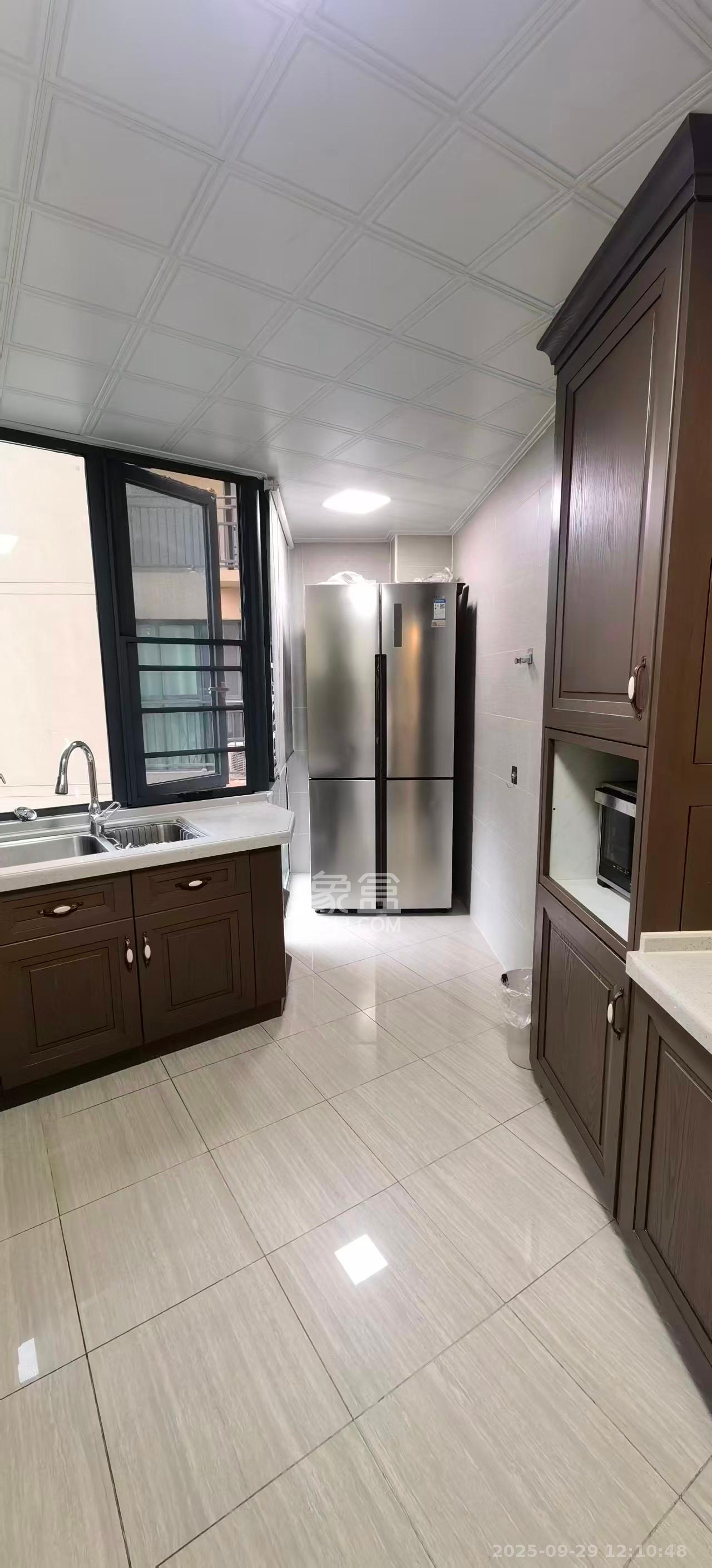 中建梅溪湖中心 3室2厅2卫 5000.0元/月 中建梅溪湖中心 3室2厅2卫 5000.0元/月室内图