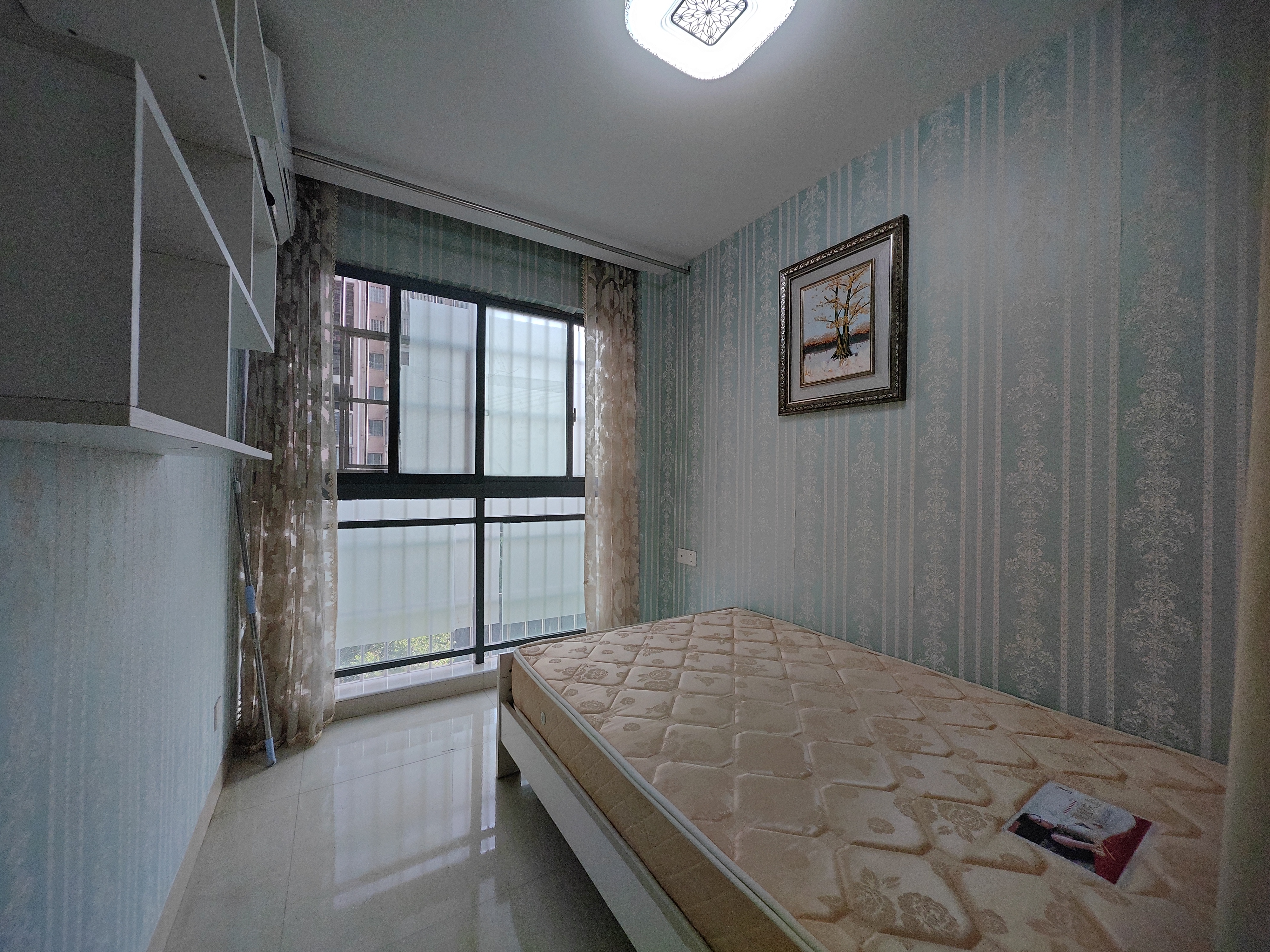 尚书房 2室2厅1卫 2000.0元/月 尚书房 2室2厅1卫 2000.0元/月室内图