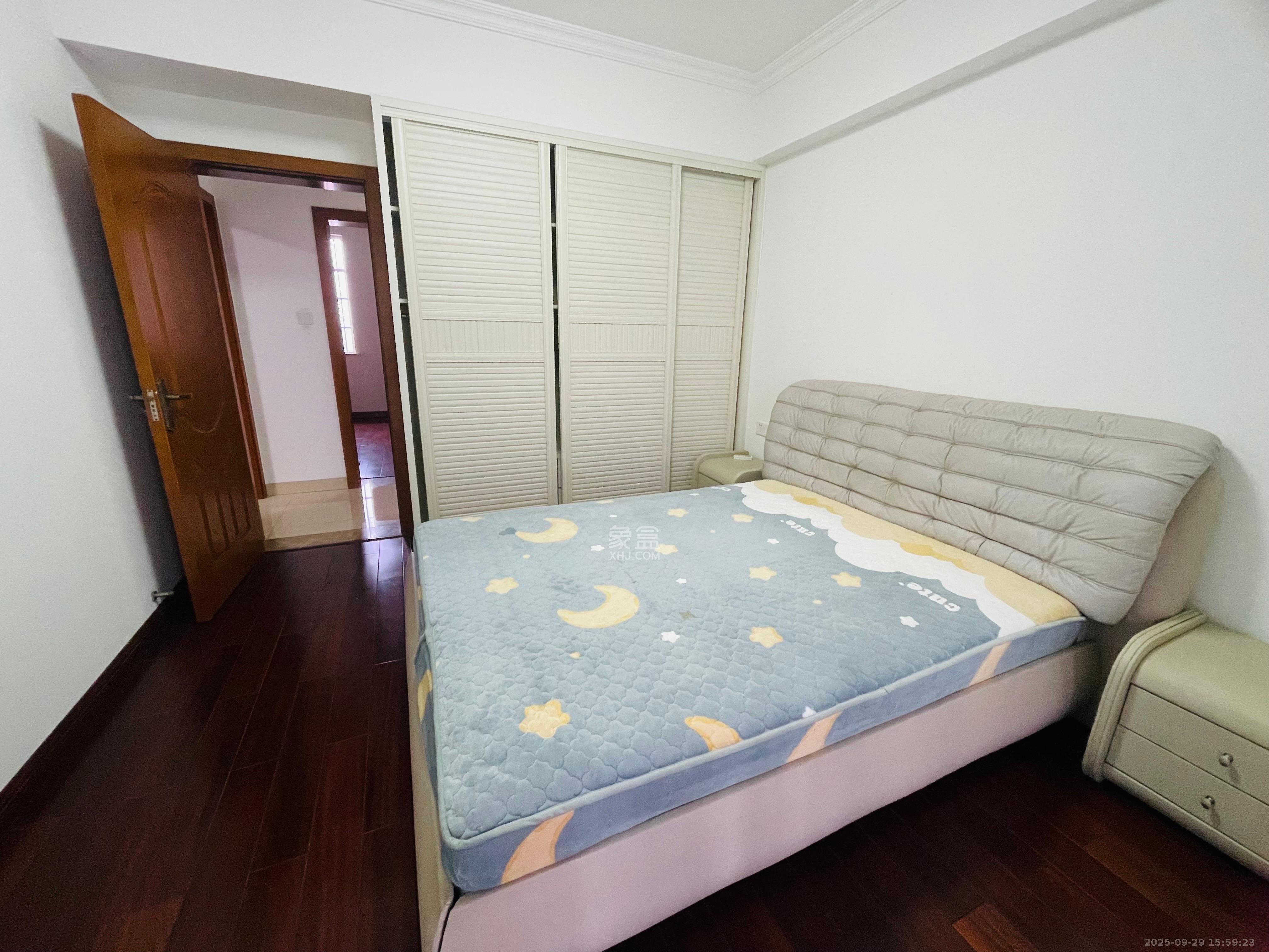 筑梦园 1室0厅0卫 2000.0元/月 筑梦园 1室0厅0卫 2000.0元/月室内图