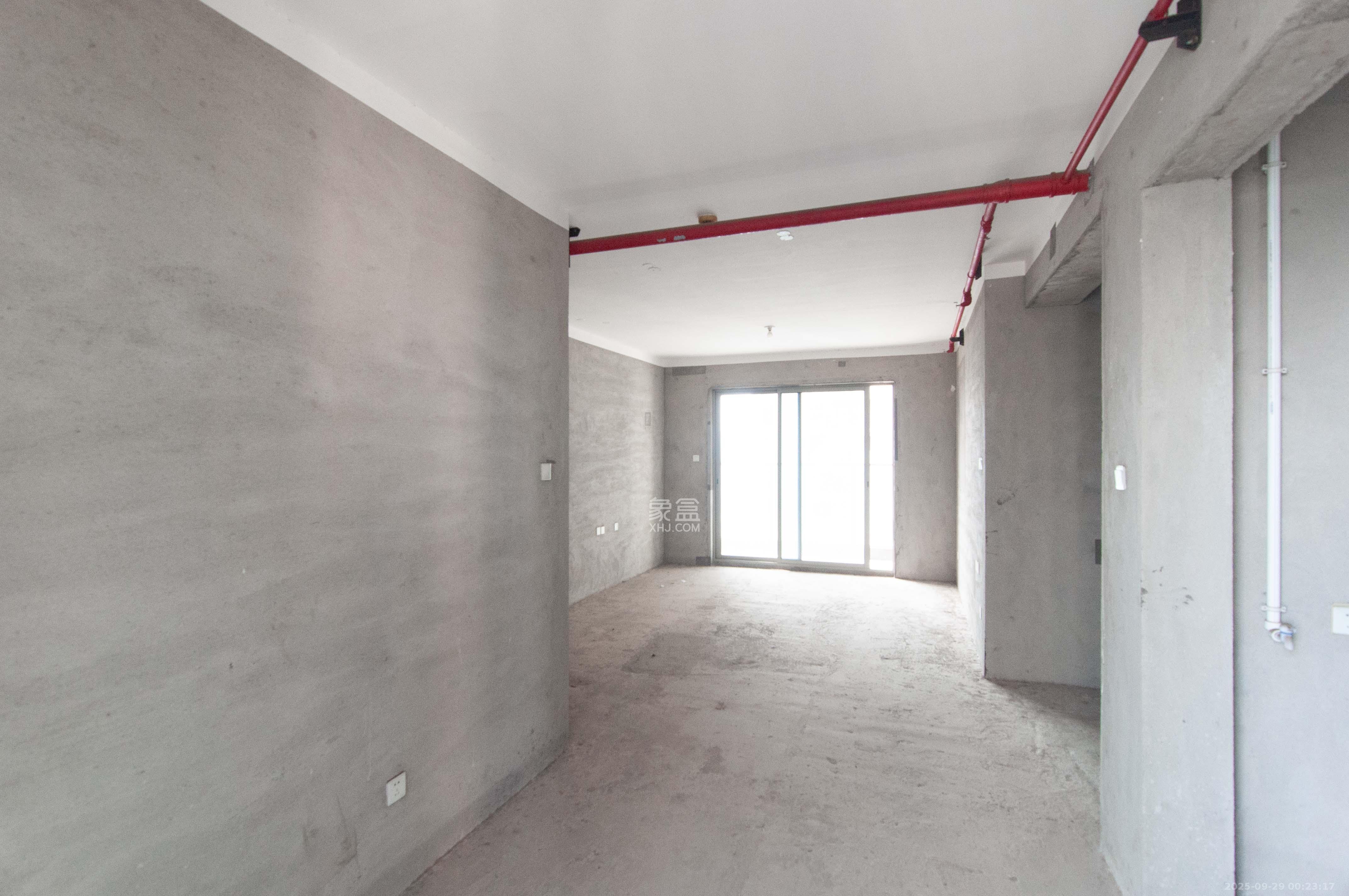 梅溪湖金茂湾 4室2厅2卫 180.0万 梅溪湖金茂湾 4室2厅2卫 180.0万其他