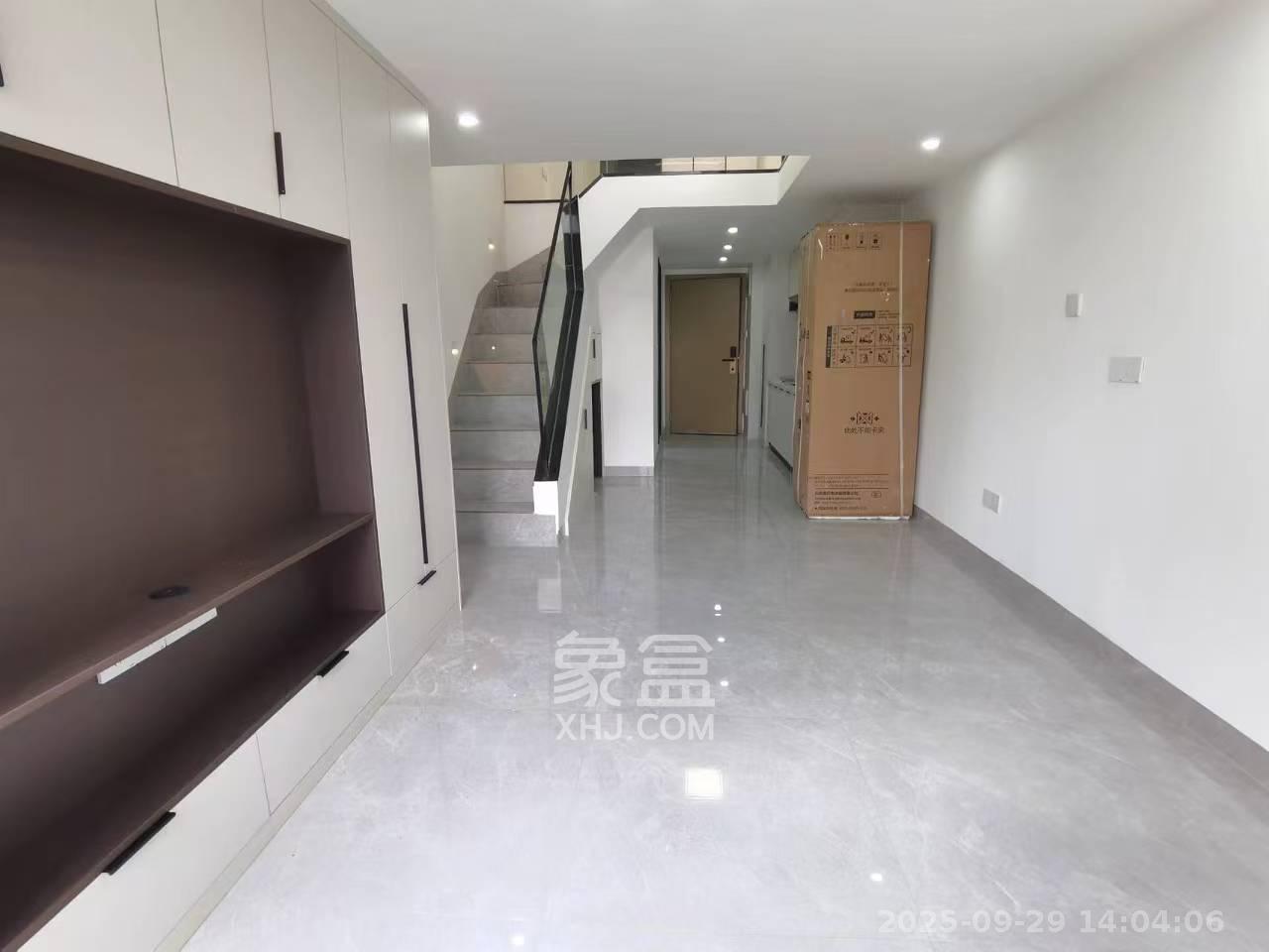 时代MOMA云PARK  2室1厅1卫    2400.0元/月室内图