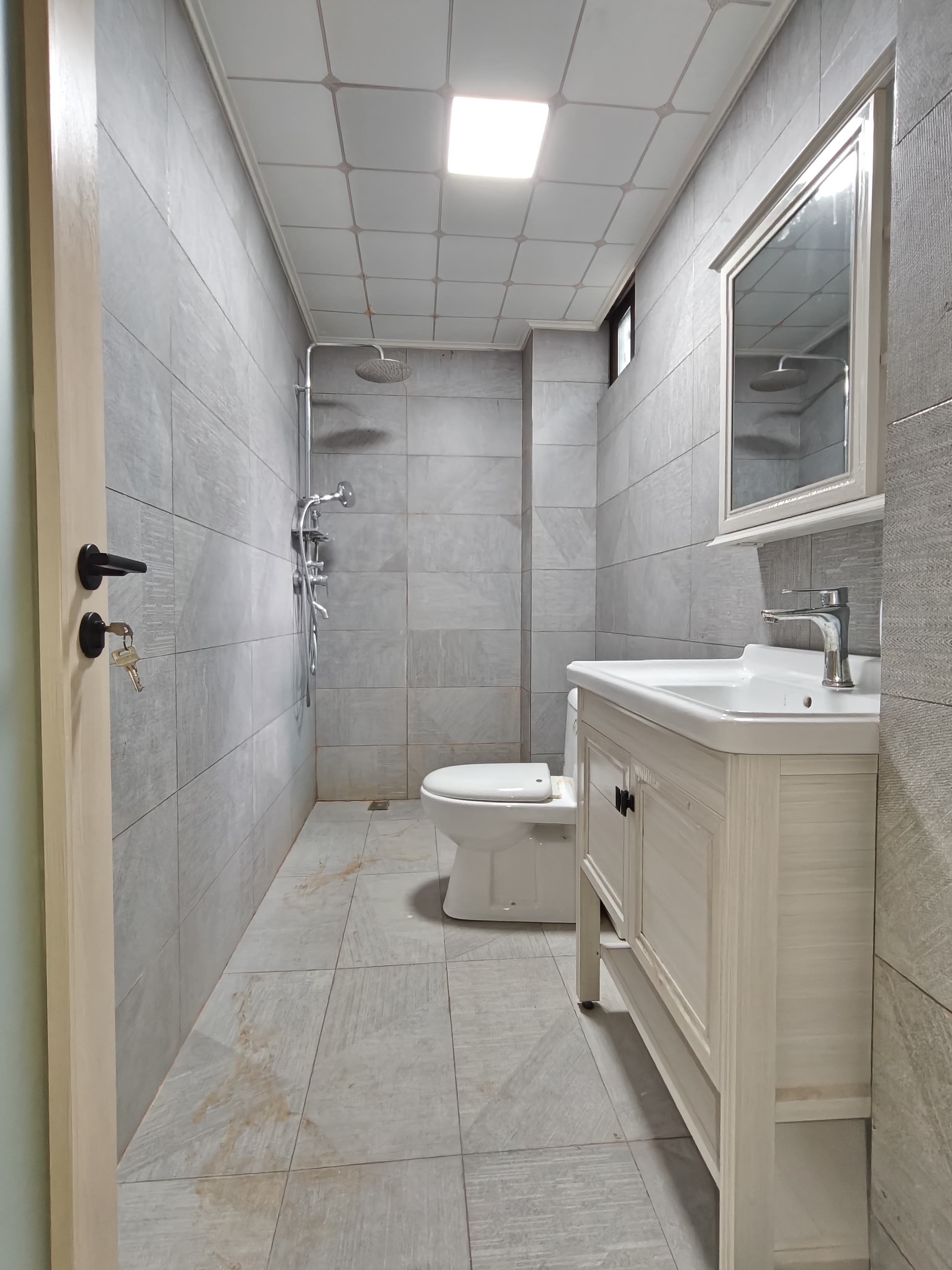 恒大海口文化旅游城 8室3厅6卫 15000.0元/月 恒大海口文化旅游城 8室3厅6卫 15000.0元/月室内图