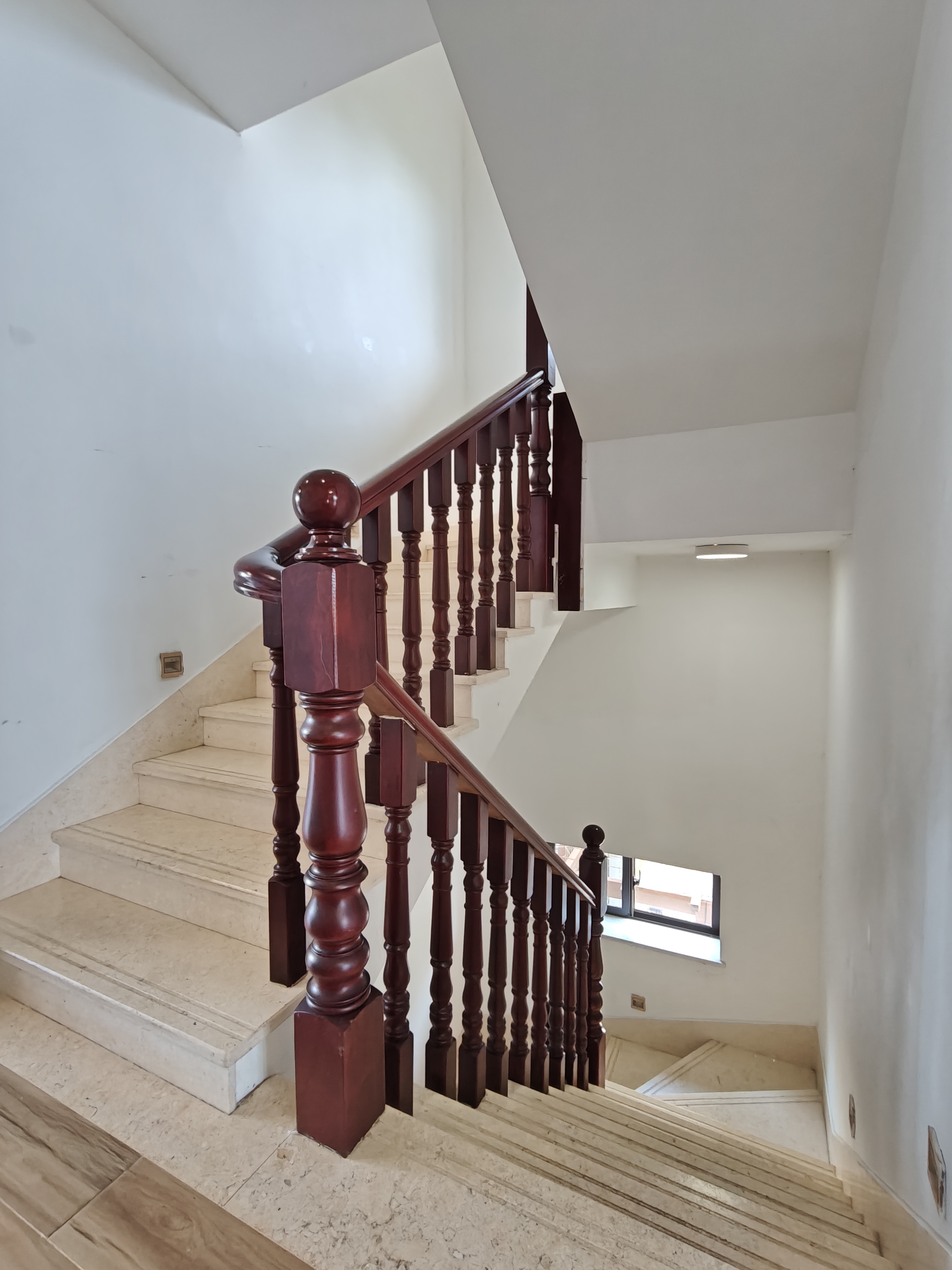 恒大海口文化旅游城 8室3厅6卫 15000.0元/月 恒大海口文化旅游城 8室3厅6卫 15000.0元/月室内图