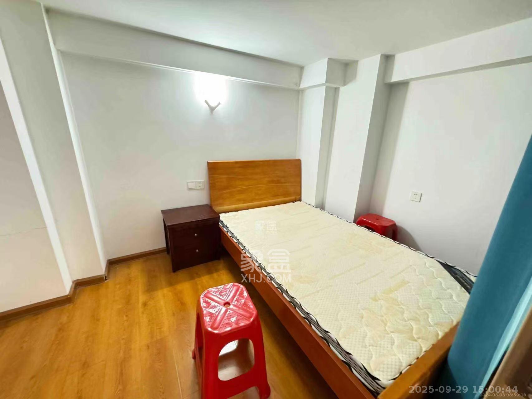 海伦春天 1室1厅1卫 1500.0元/月 海伦春天 1室1厅1卫 1500.0元/月室内图