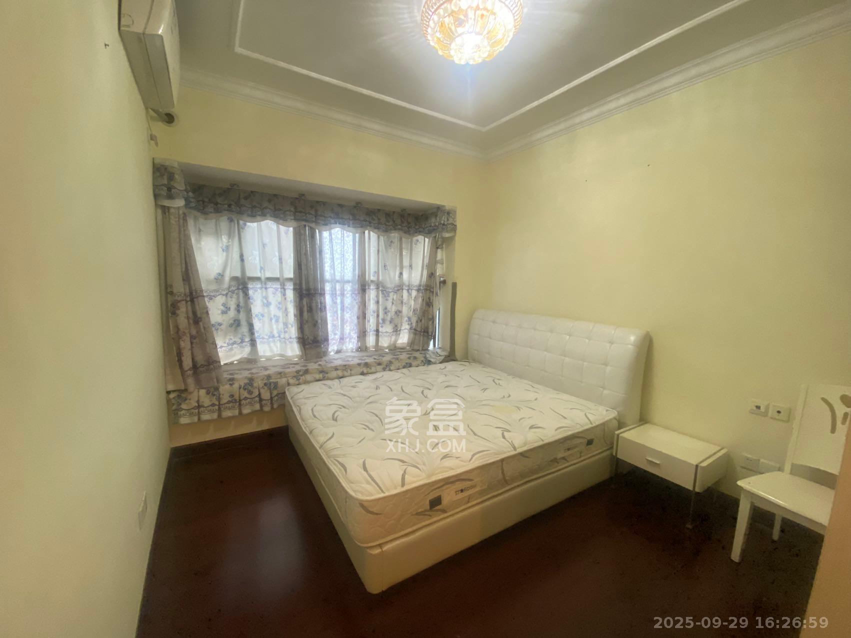 恒大雅苑 2室2厅1卫 2300.0元/月 恒大雅苑 2室2厅1卫 2300.0元/月室内图