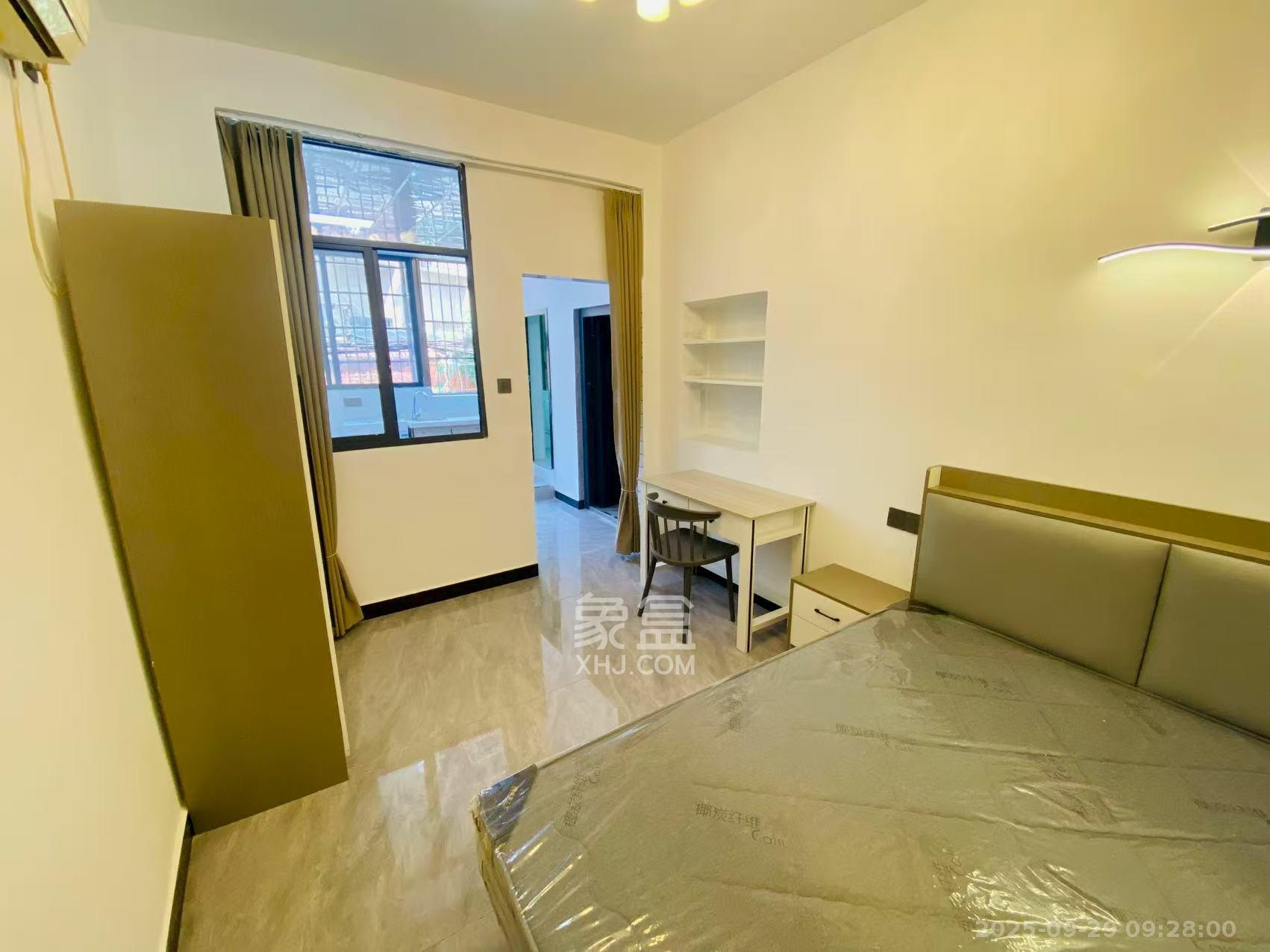 咸嘉湖散盘  1室0厅0卫    1300.0元/月室内图