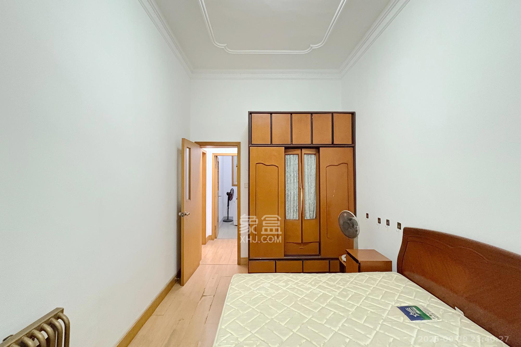 老干部大学宿舍 4室2厅1卫 110.0万 老干部大学宿舍 4室2厅1卫 110.0万其他