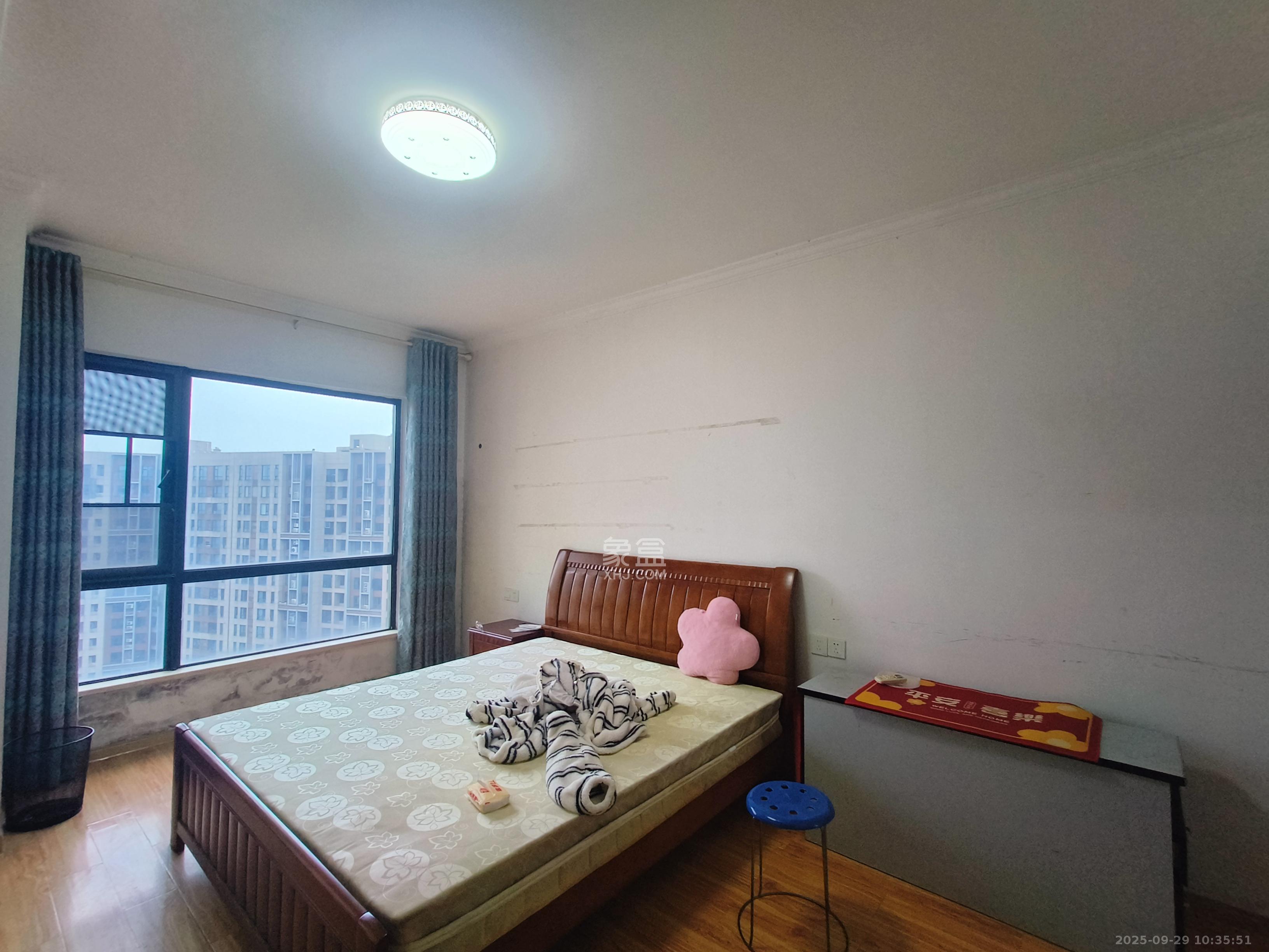 达美D6区  3室2厅1卫   2800.00元/月