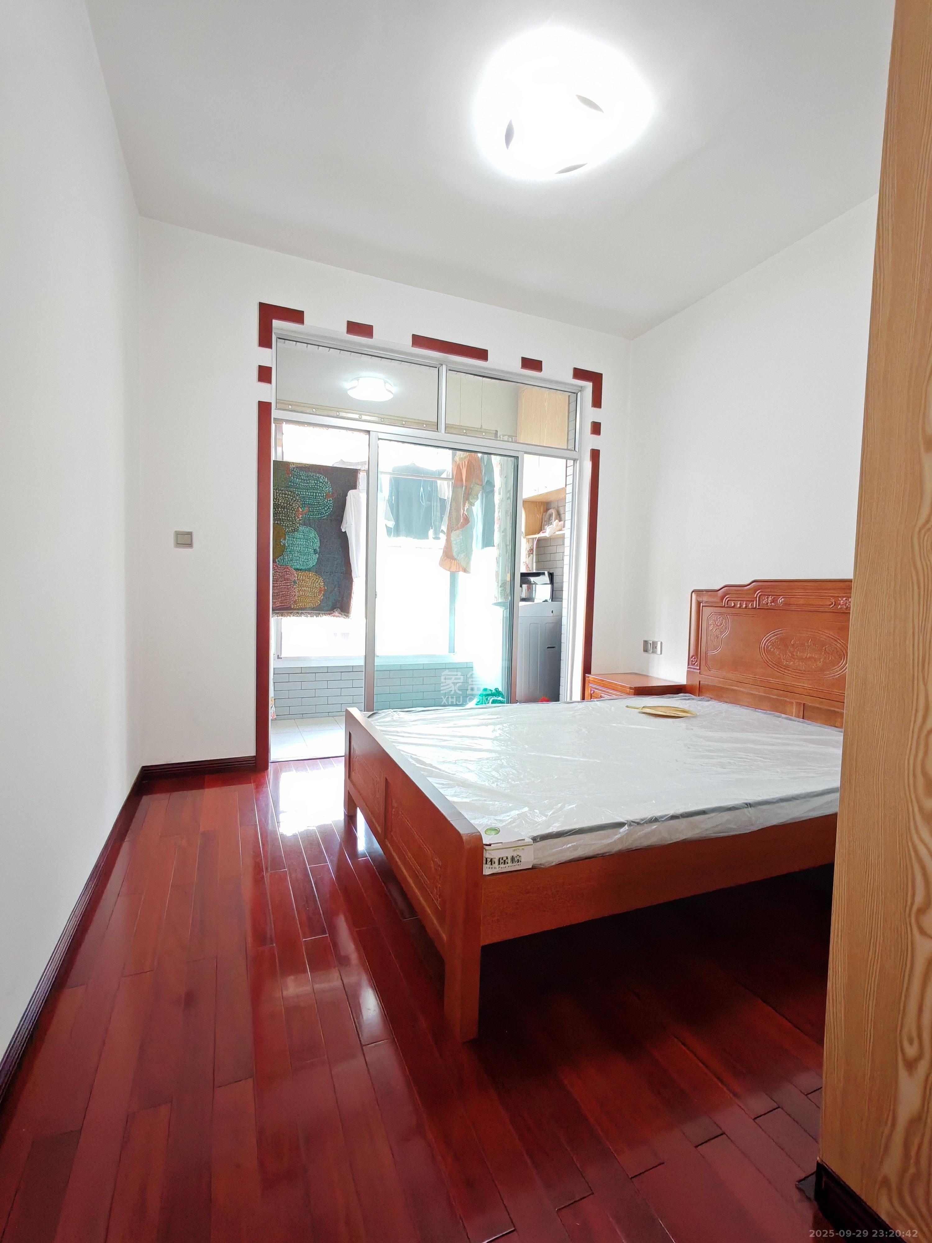 锑都家园 3室2厅1卫 1700.0元/月 锑都家园 3室2厅1卫 1700.0元/月室内图