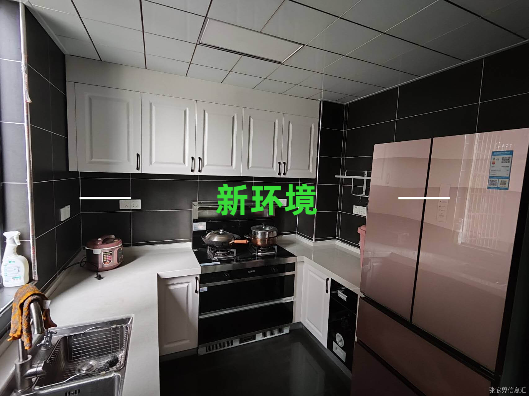 御花园 3室2厅2卫 2000.0元/月 御花园 3室2厅2卫 2000.0元/月室内图