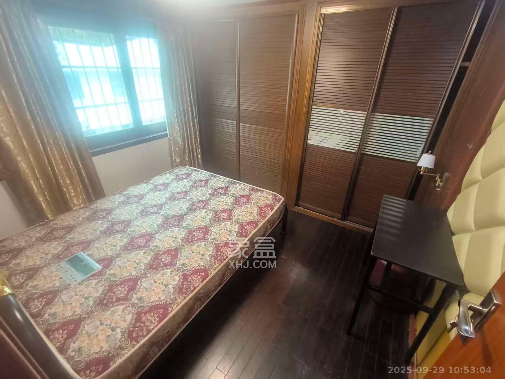 小瀛洲13号小区 4室2厅2卫 2500.0元/月 小瀛洲13号小区 4室2厅2卫 2500.0元/月室内图