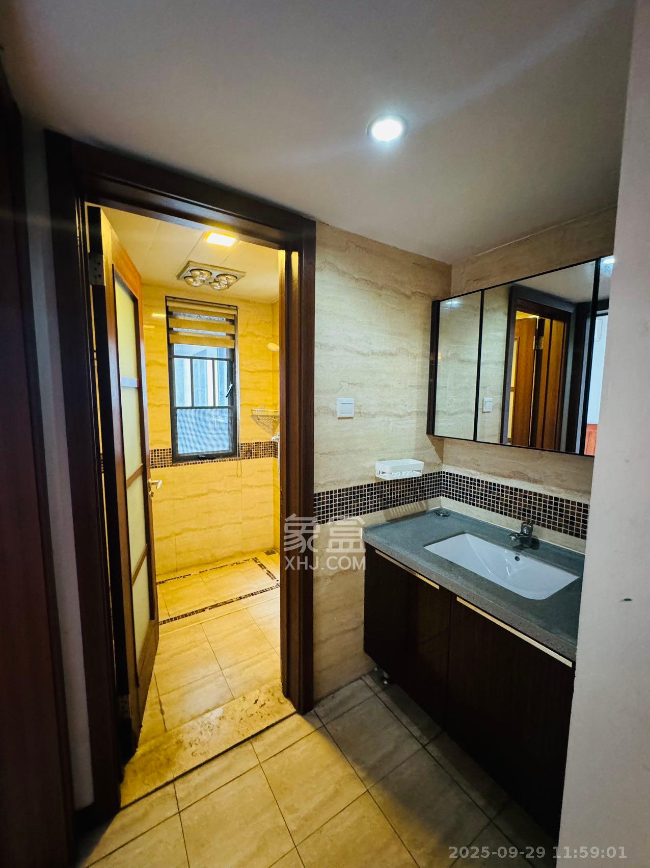 万科金域华府三四期 4室2厅2卫 3000.0元/月 万科金域华府三四期 4室2厅2卫 3000.0元/月室内图