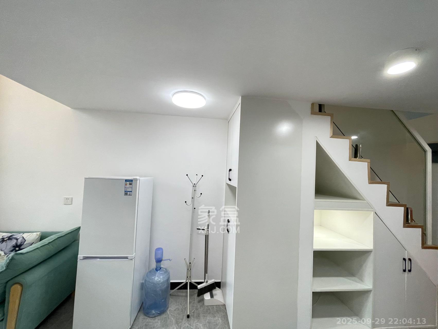 金地铂悦 1室1厅1卫 1500.0元/月 金地铂悦 1室1厅1卫 1500.0元/月室内图