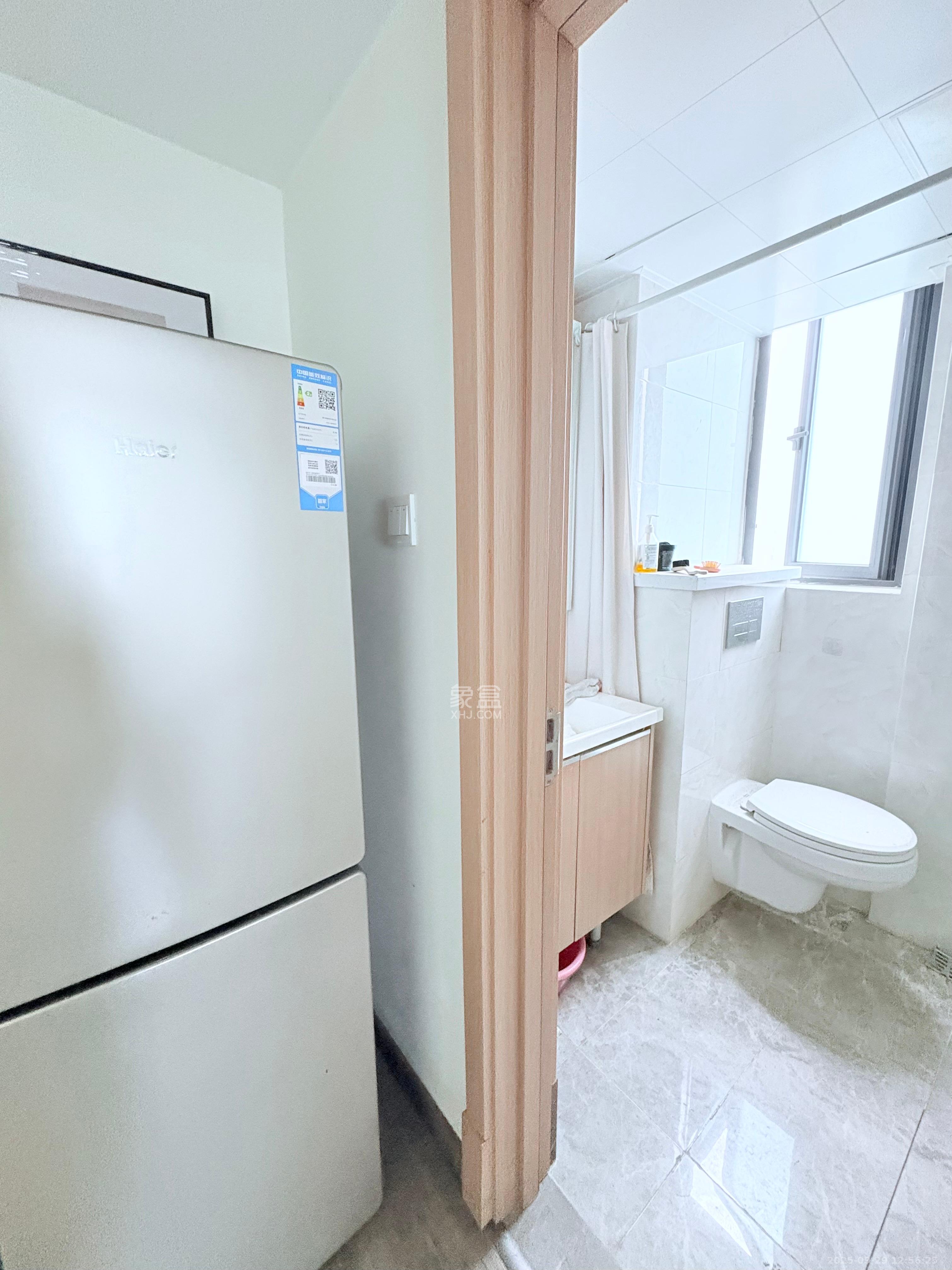 卓越浅水湾  1室1厅1卫   2500.00元/月室内图