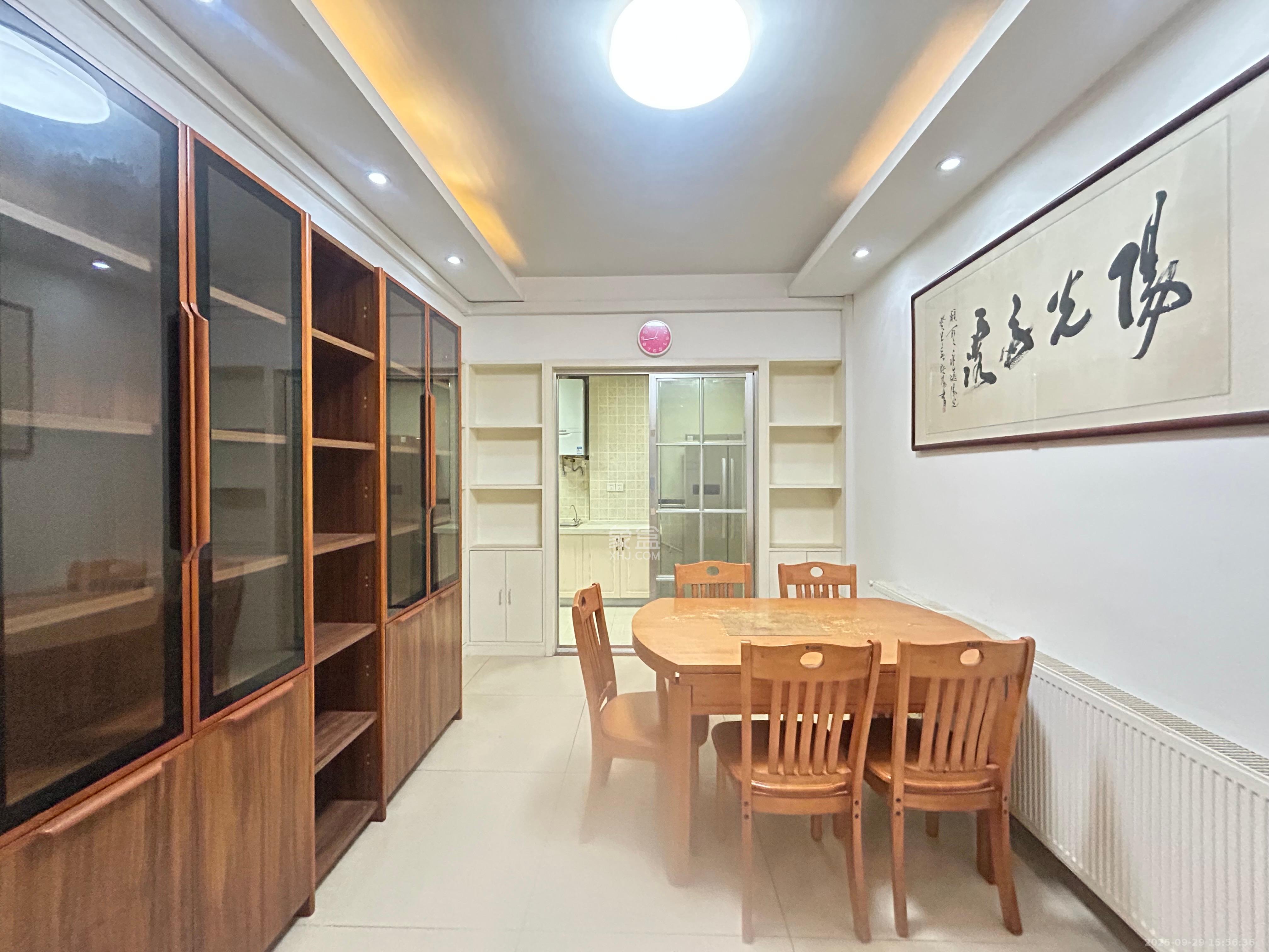 湖南省地震局单位宿舍 1室0厅0卫 3000.0元/月 湖南省地震局单位宿舍 1室0厅0卫 3000.0元/月室内图