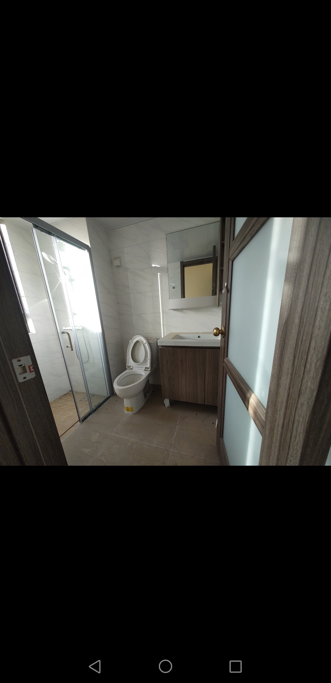 碧桂园豪园  4室2厅2卫    1500.0元/月室内图