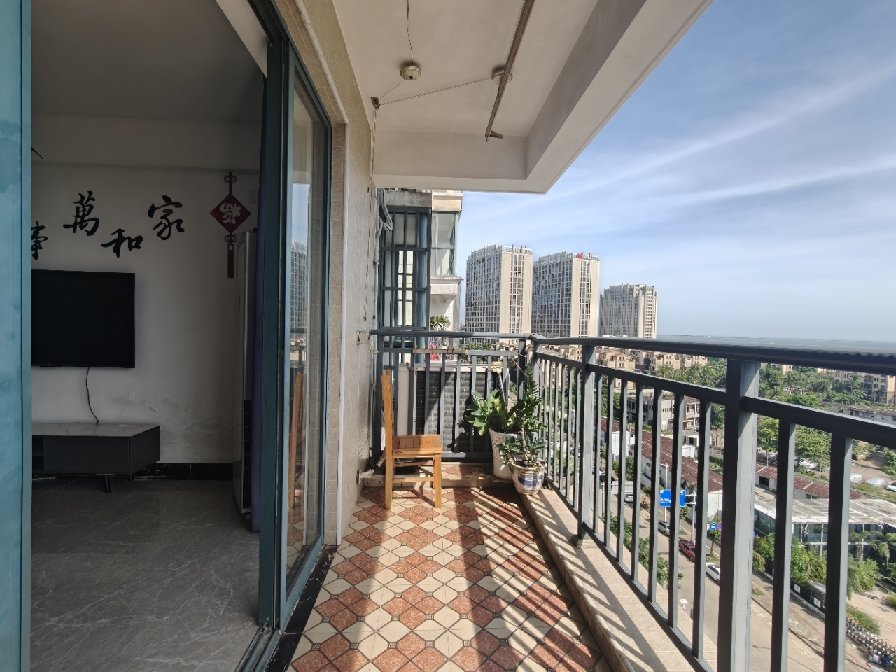 秀山观海苑 2室2厅1卫 2400.0元/月 秀山观海苑 2室2厅1卫 2400.0元/月室内图