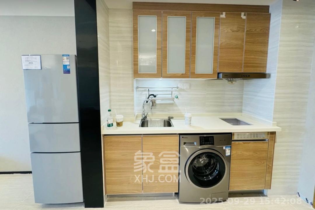 恒大国际广场 1室1厅1卫 1500.0元/月 恒大国际广场 1室1厅1卫 1500.0元/月室内图