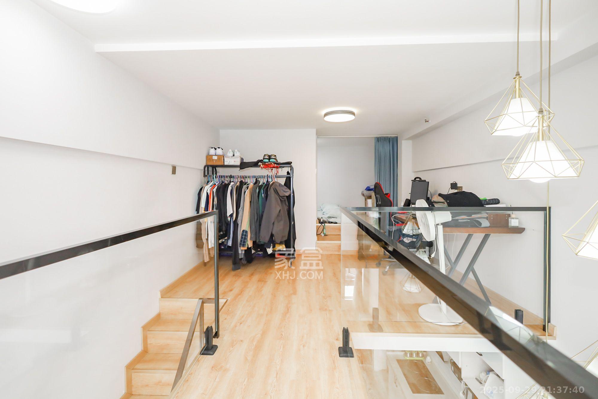 保利天禧EF区  2室1厅1卫    2600.0元/月 保利天禧EF区  2室1厅1卫    2600.0元/月室内图