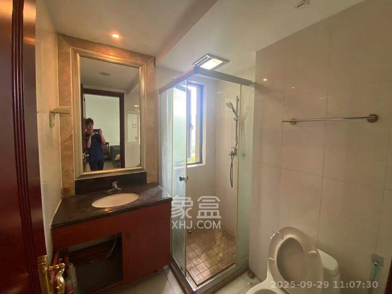 恒大名都 2室2厅1卫 1400.0元/月 恒大名都 2室2厅1卫 1400.0元/月室内图