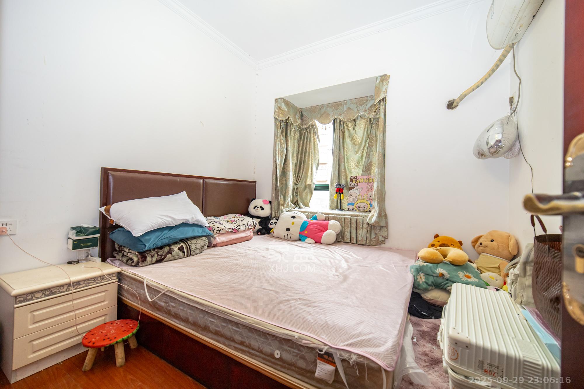 银盘鑫城 2室2厅1卫 43.0万 银盘鑫城 2室2厅1卫 43.0万卧室