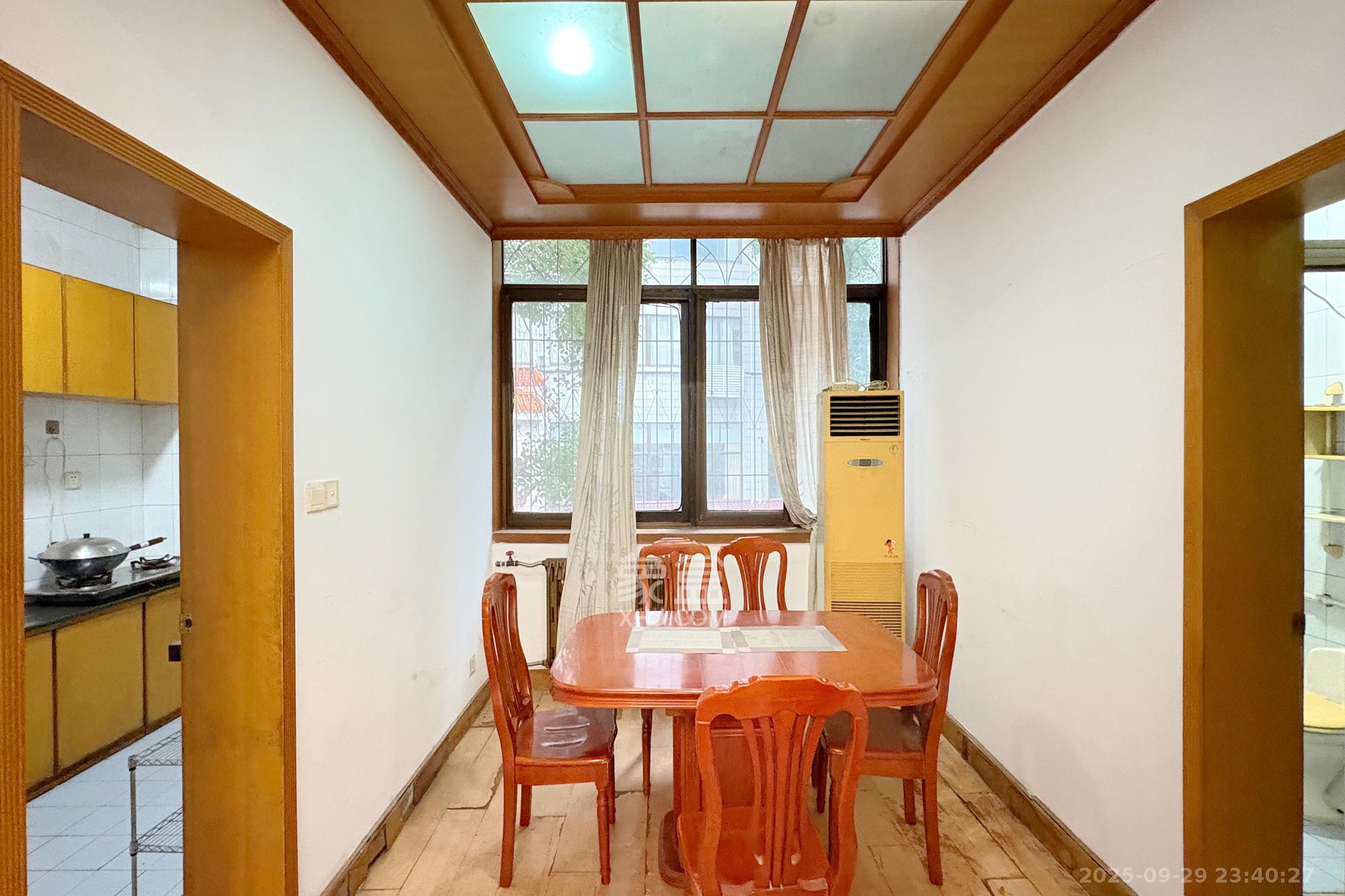 老干部大学宿舍 4室2厅1卫 110.0万 老干部大学宿舍 4室2厅1卫 110.0万其他