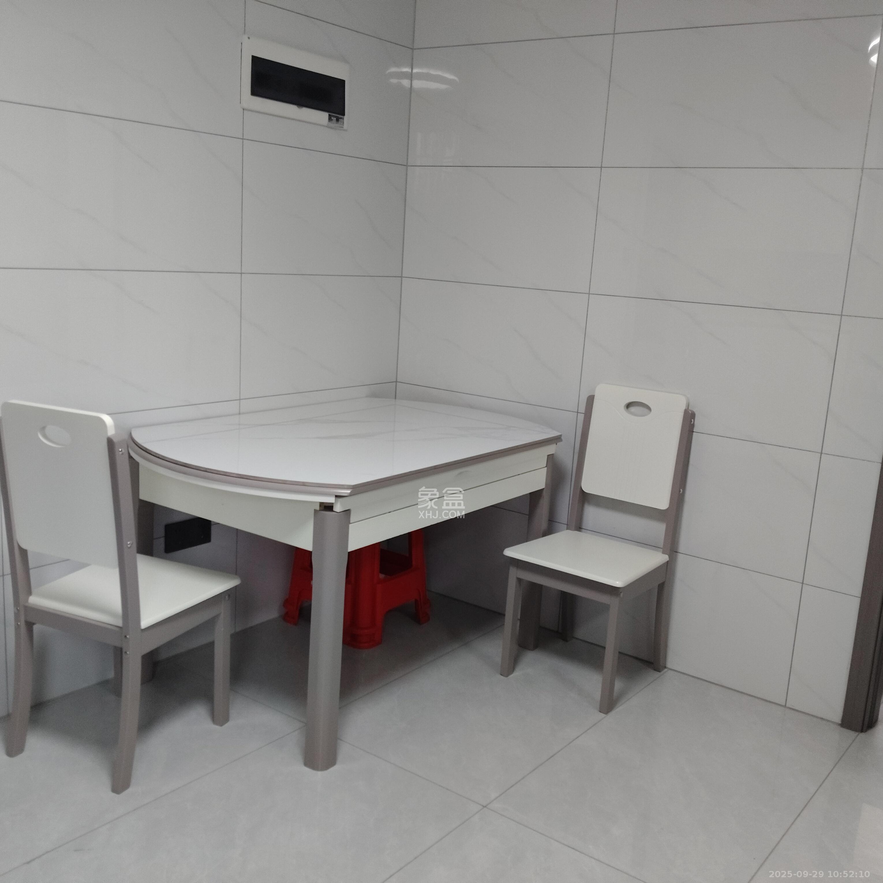 和润园三期  1室1厅1卫    1800.0元/月室内图