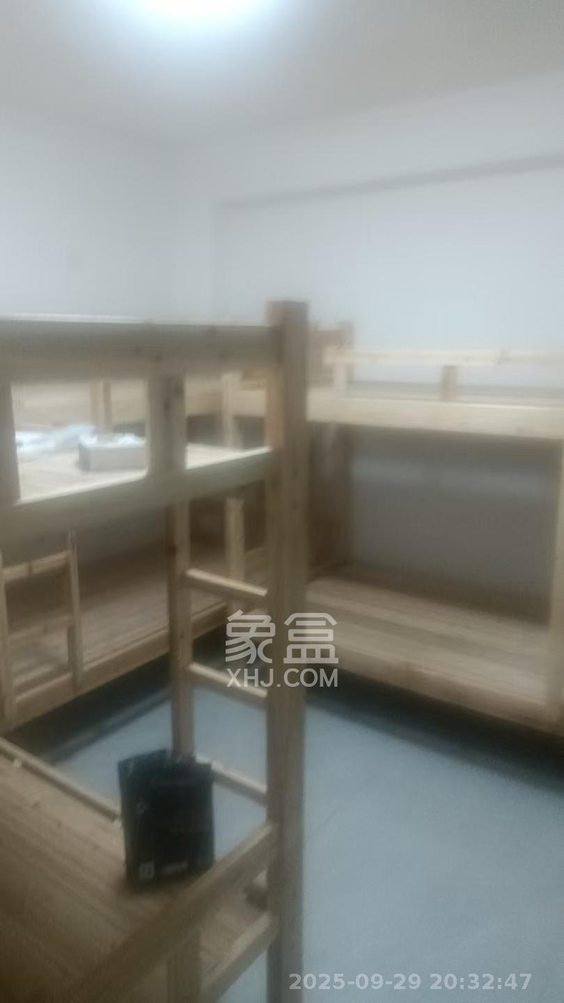 福禄民居（坡子街103号）  2室0厅2卫   2500.00元/月室内图