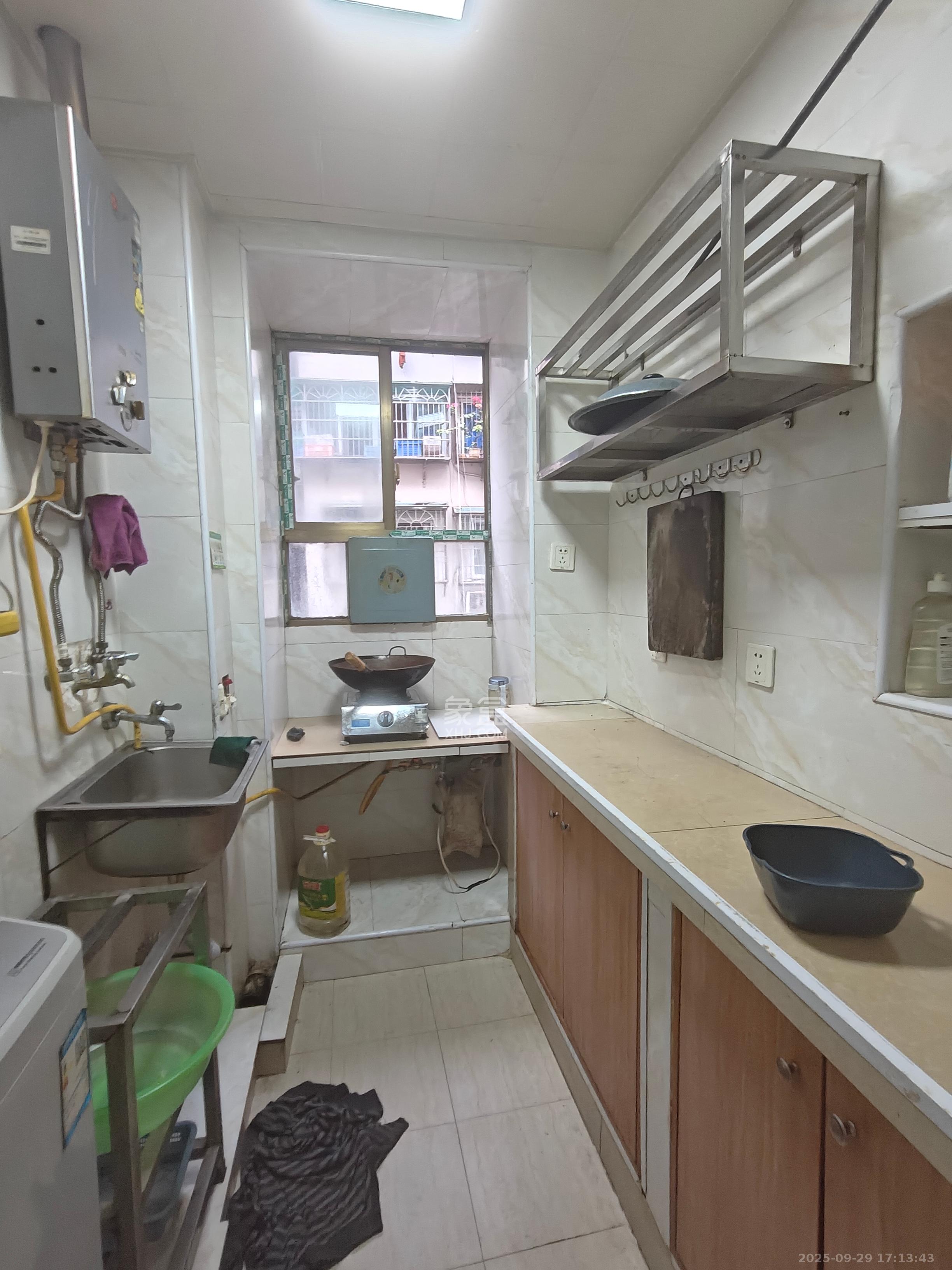 乔庄社区 1室1厅1卫 1000.0元/月 乔庄社区 1室1厅1卫 1000.0元/月室内图