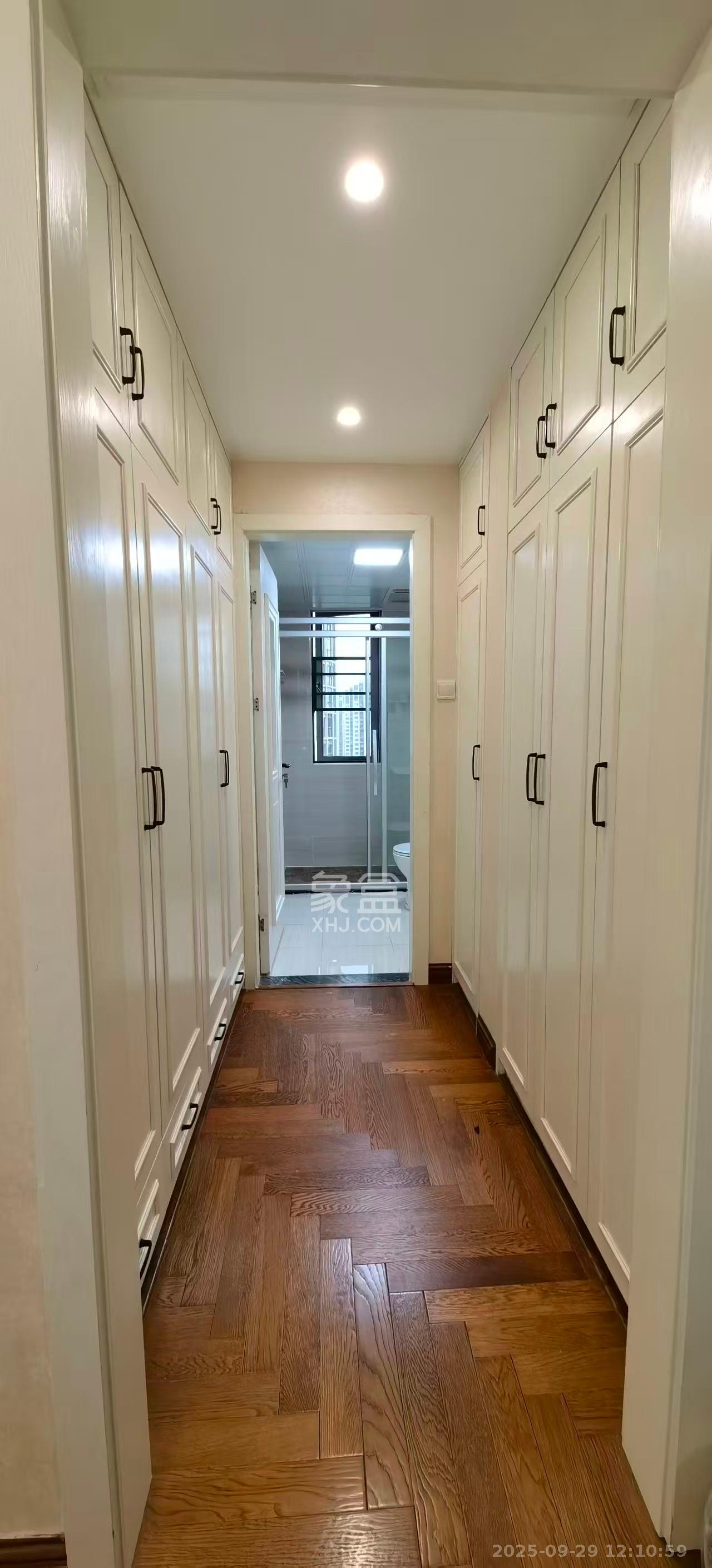 中建梅溪湖中心 3室2厅2卫 5000.0元/月 中建梅溪湖中心 3室2厅2卫 5000.0元/月室内图