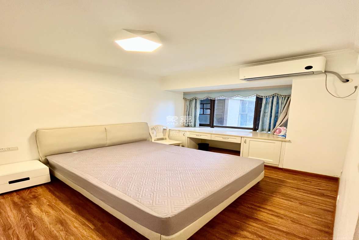 海洋半岛(月珑湾) 3室2厅2卫 2500.00元/月 海洋半岛(月珑湾) 3室2厅2卫 2500.00元/月室内图