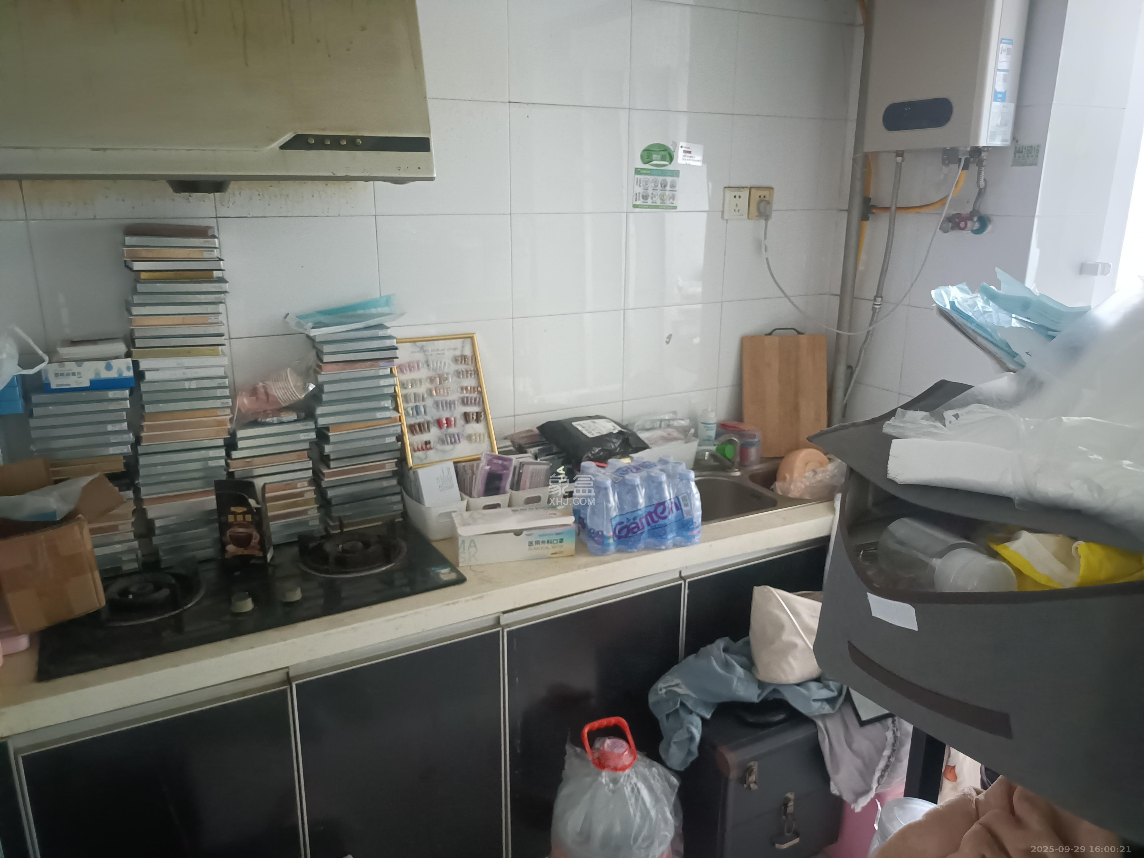 三王丽都  1室1厅1卫    3000.0元/月室内图