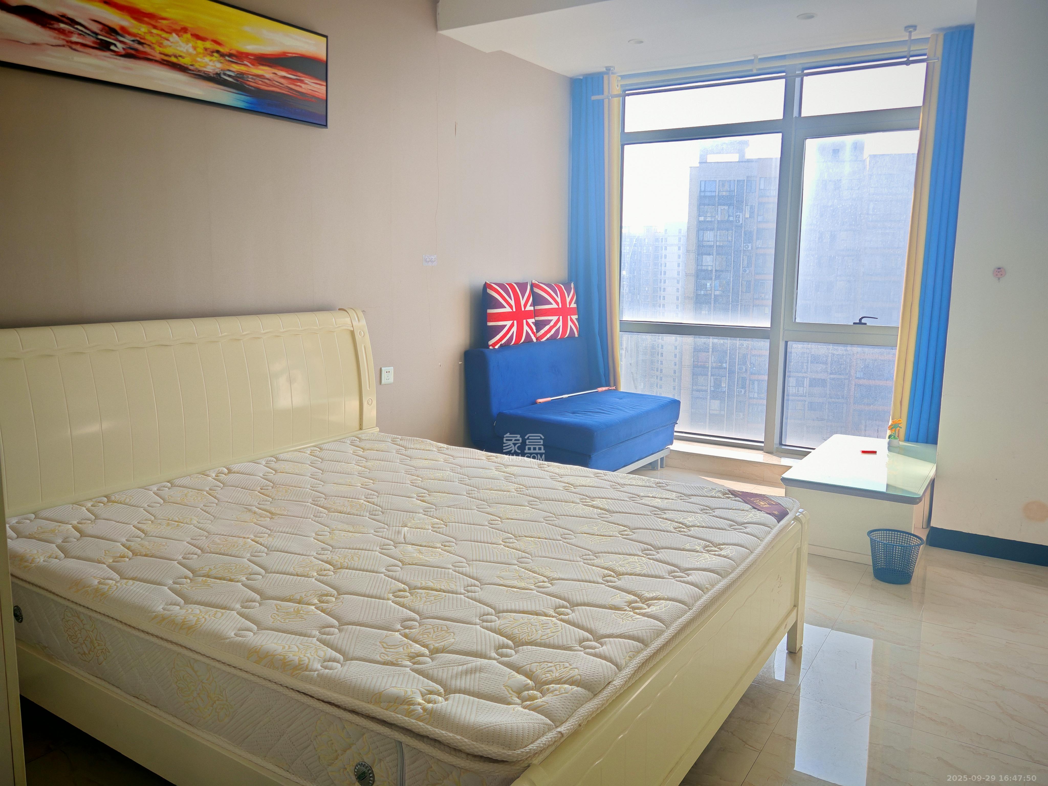 奥克斯缔壹城 1室1厅1卫 1500.0元/月 奥克斯缔壹城 1室1厅1卫 1500.0元/月室内图