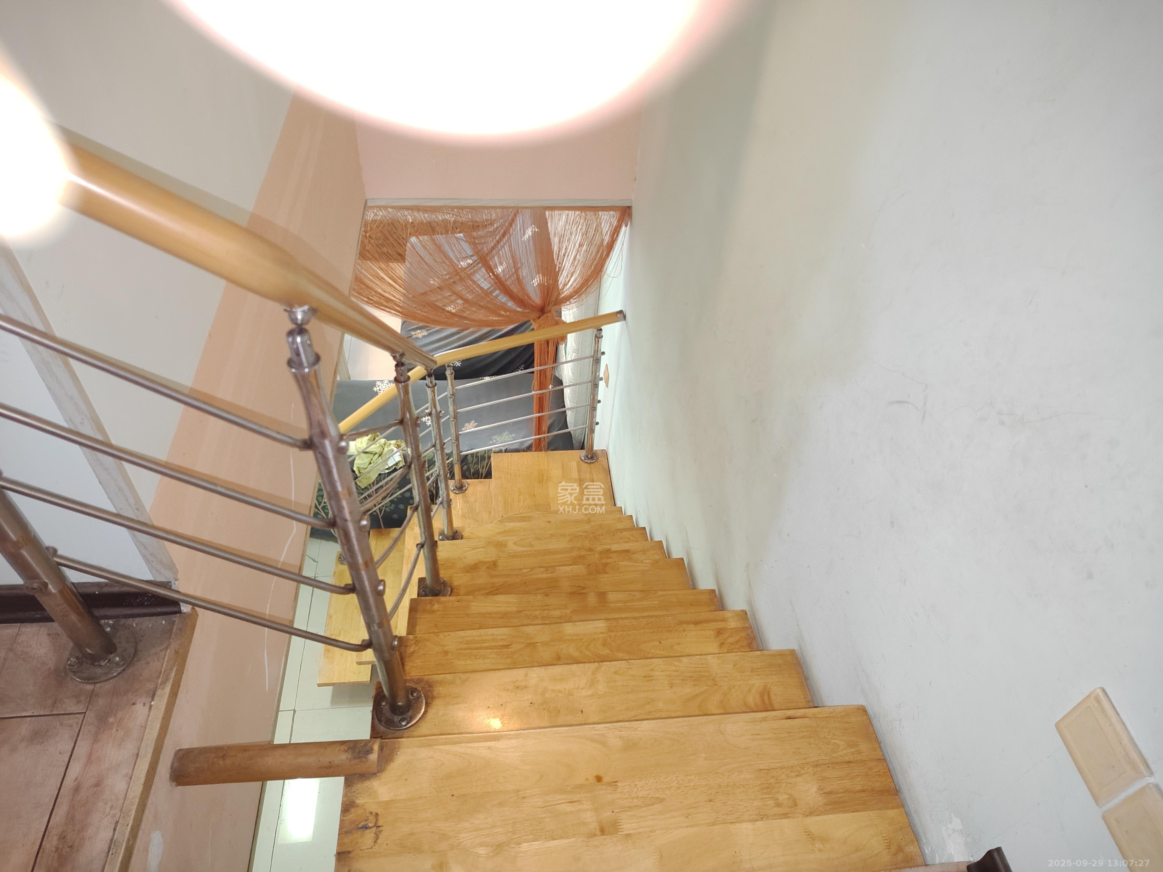 好家园 4室2厅2卫 1800.0元/月 好家园 4室2厅2卫 1800.0元/月室内图